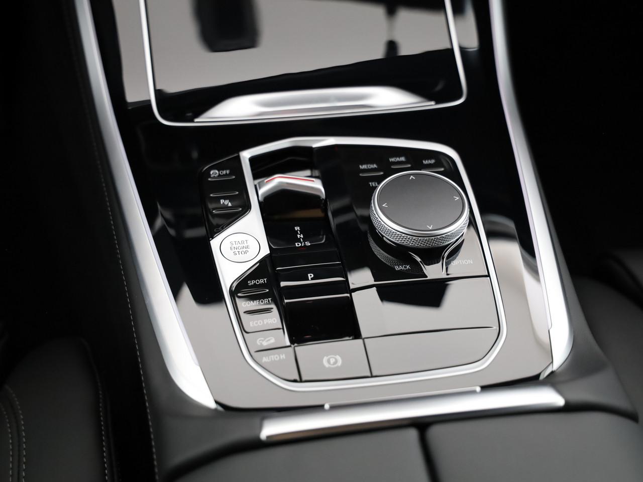 BMW X5 40d xDrive SAG-image-15