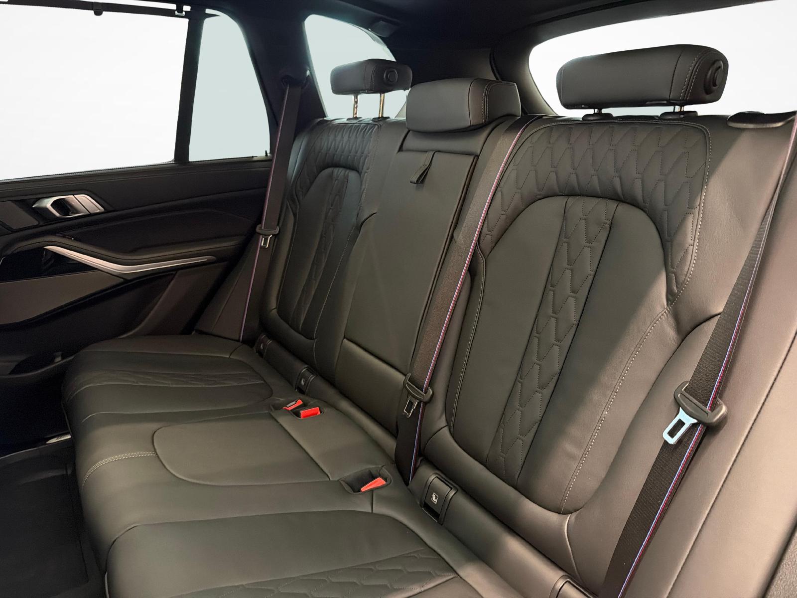 BMW X5 40d xDrive SAG-image-11