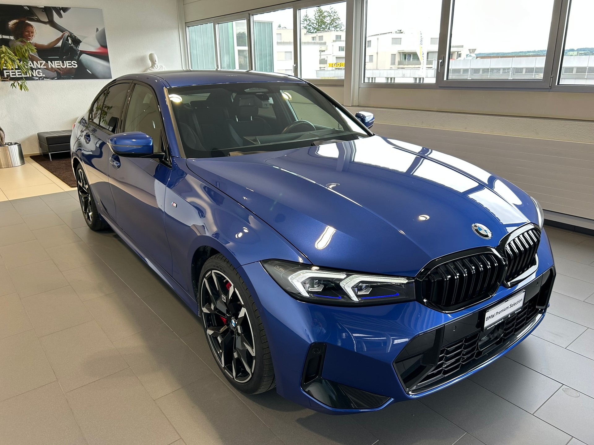BMW 320d xDrive 48V Steptronic M Sport Pro-image-3