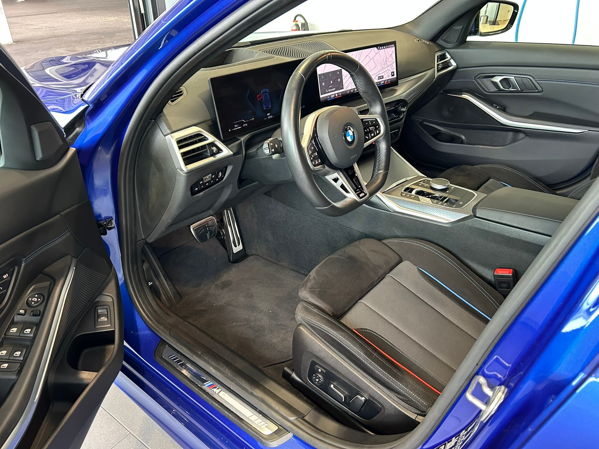 BMW 320d xDrive 48V Steptronic M Sport Pro-image-22