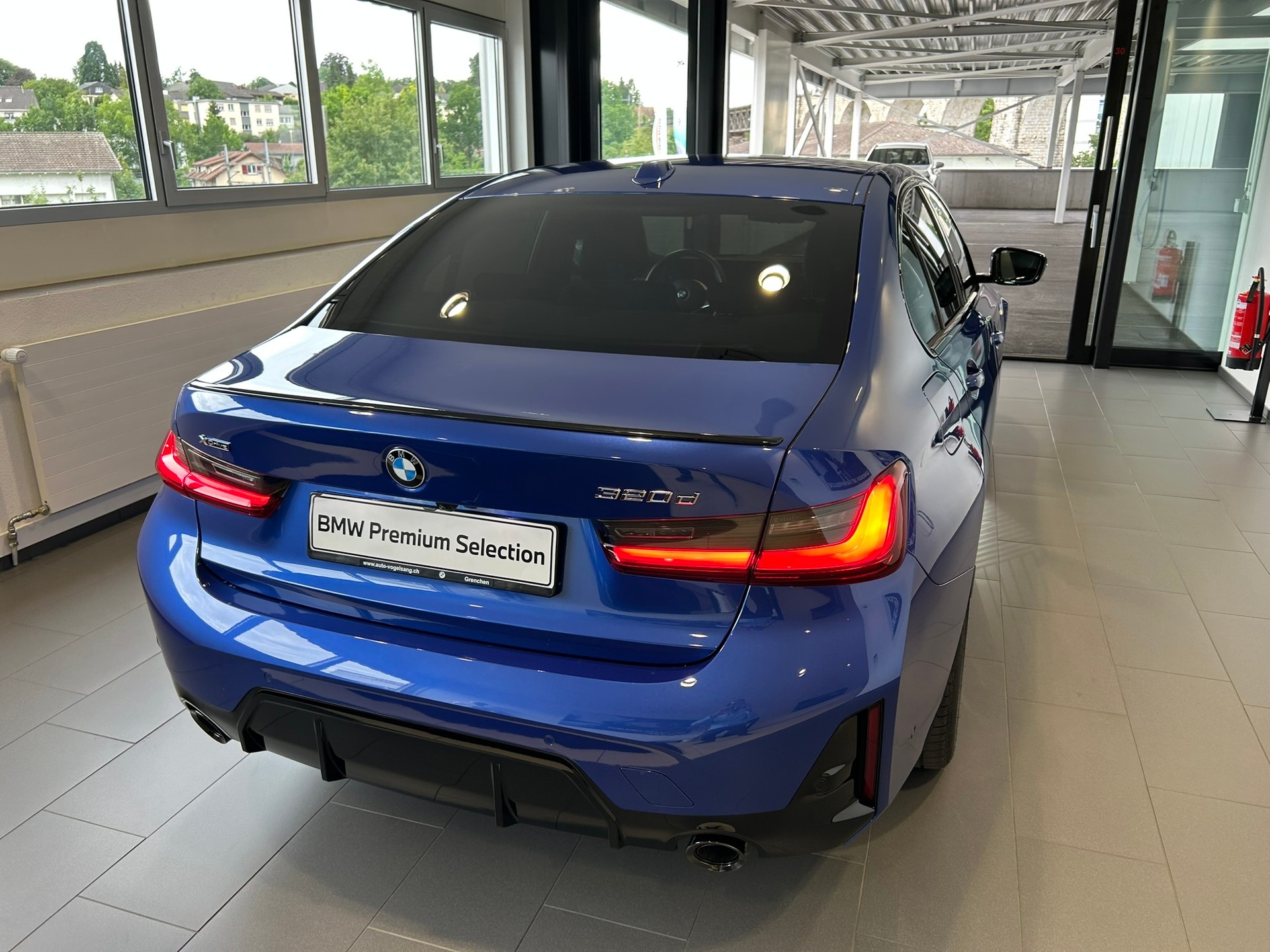 BMW 320d xDrive 48V Steptronic M Sport Pro-image-7
