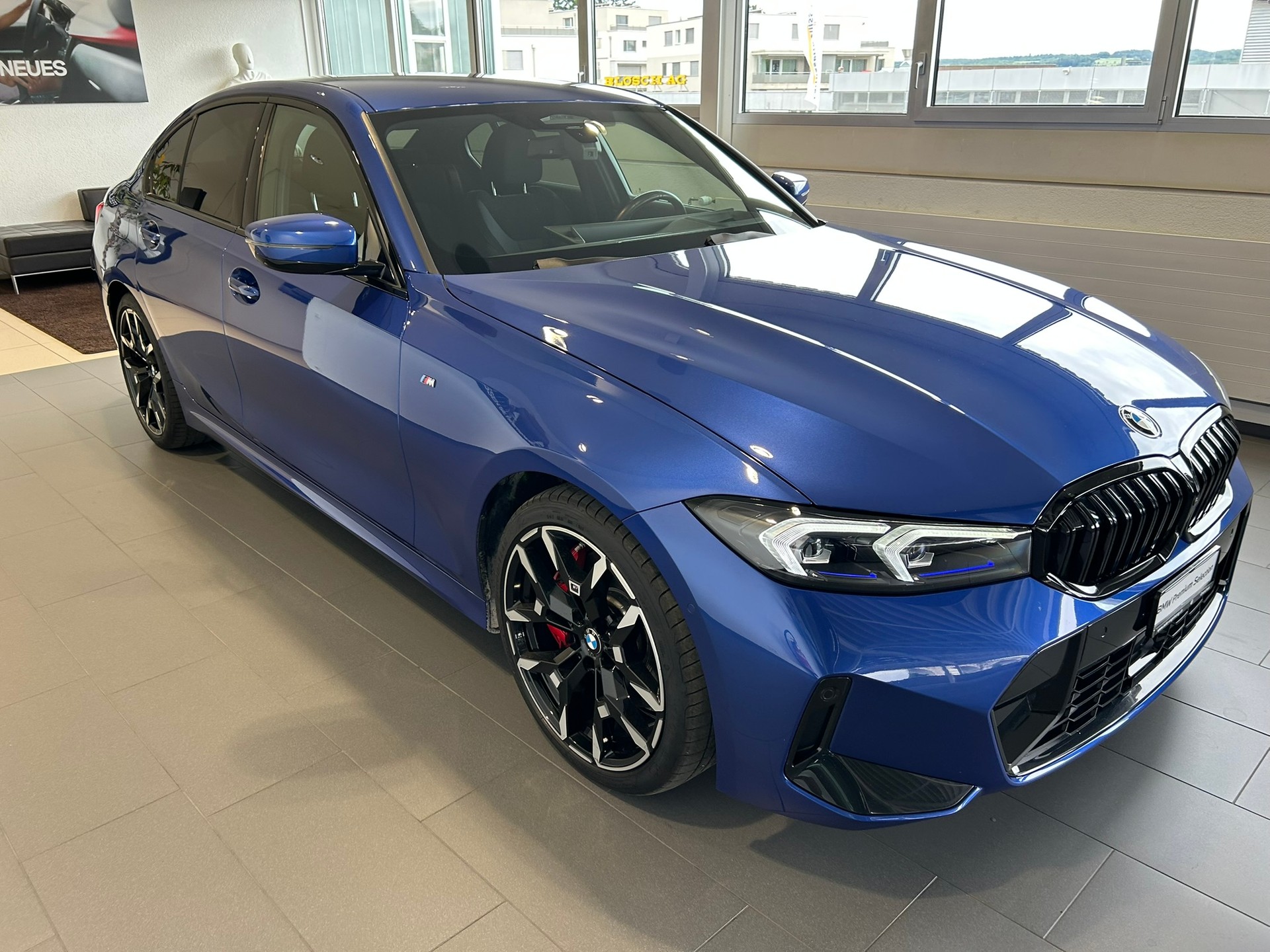 BMW 320d xDrive 48V Steptronic M Sport Pro-image-2