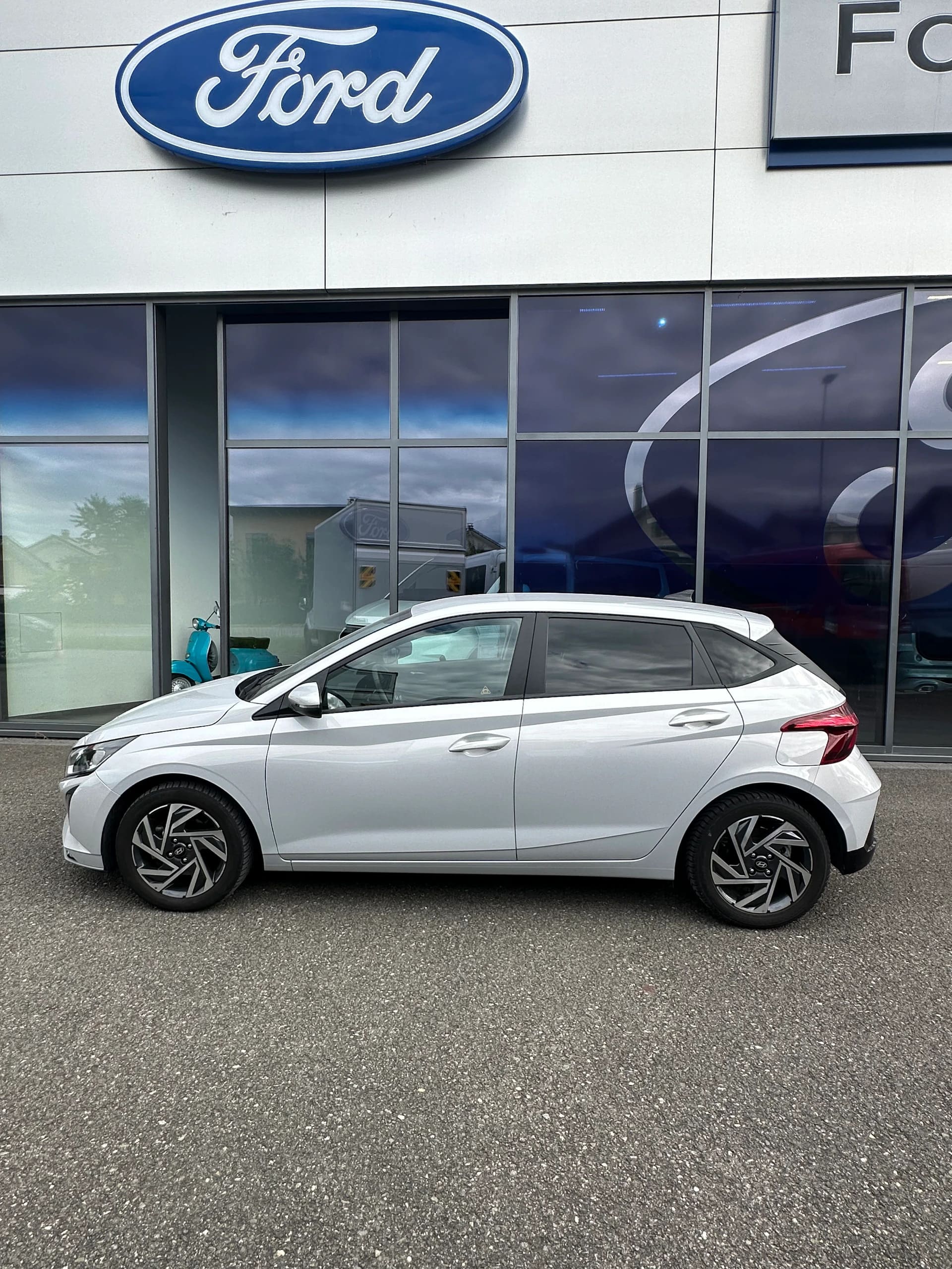 HYUNDAI i20 1.0 T-GDi Vertex-image-2
