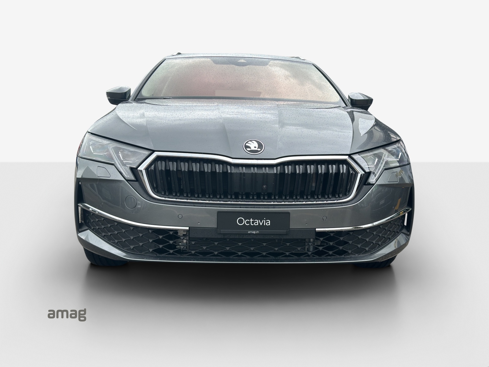 SKODA Octavia Combi 2.0 TDI DSG Selection-image-6