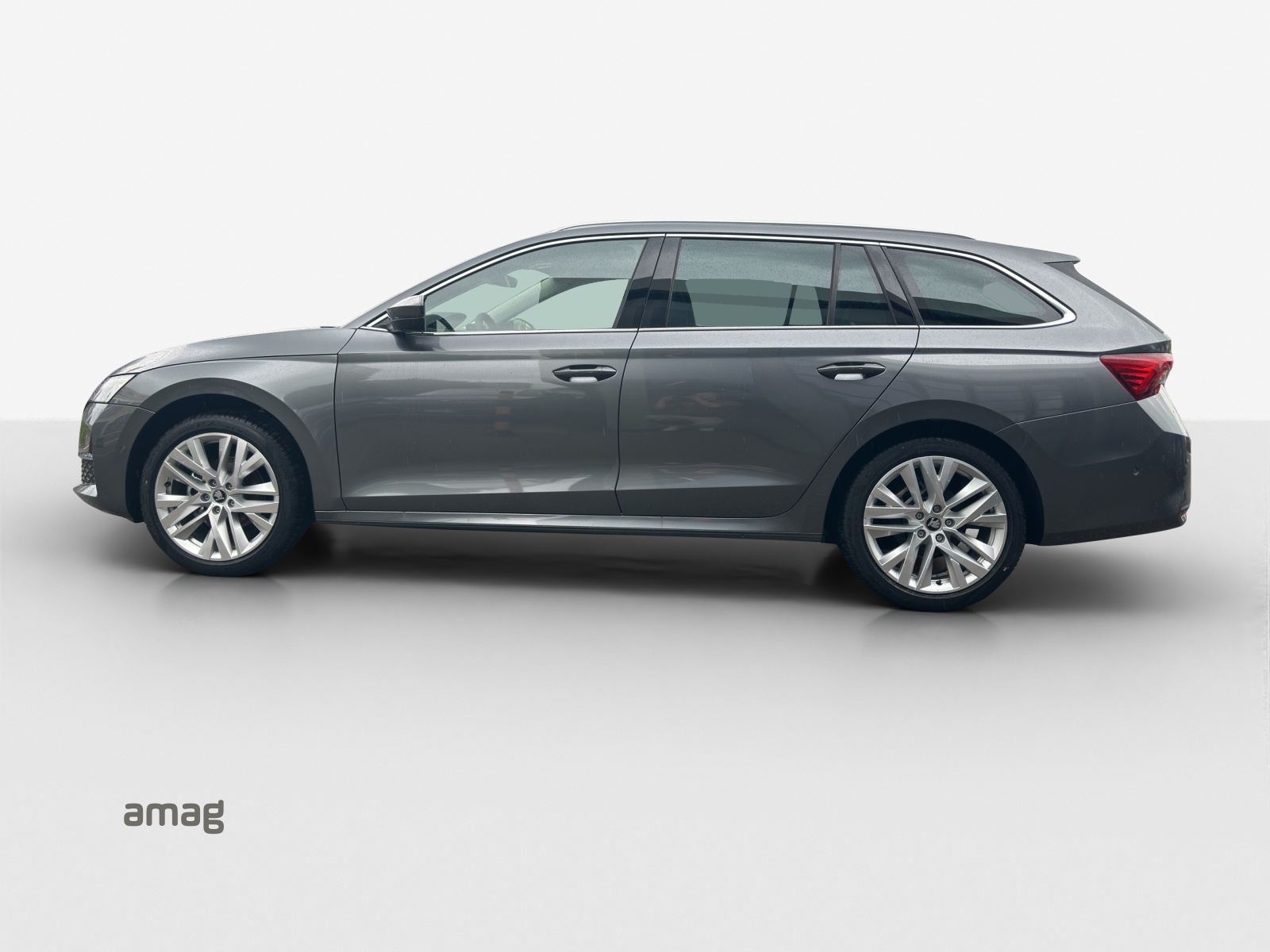 SKODA Octavia Combi 2.0 TDI DSG Selection-image-1