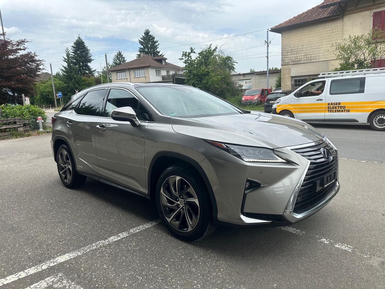 LEXUS RX 450h excellence AWD CVT-image-0