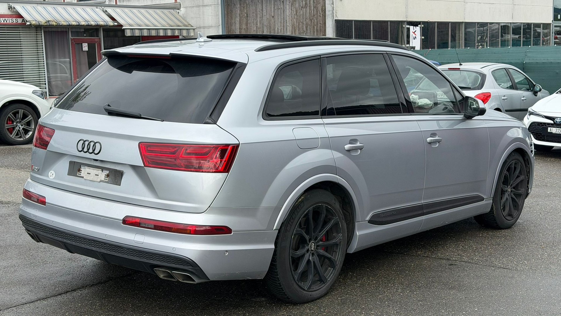 AUDI SQ7 4.0 TDI quattro tiptronic-image-4