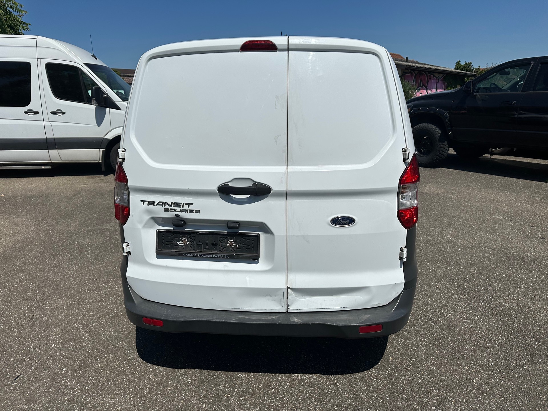 FORD Transit Courier Van 1.5 TDCi Ambiente-image-5