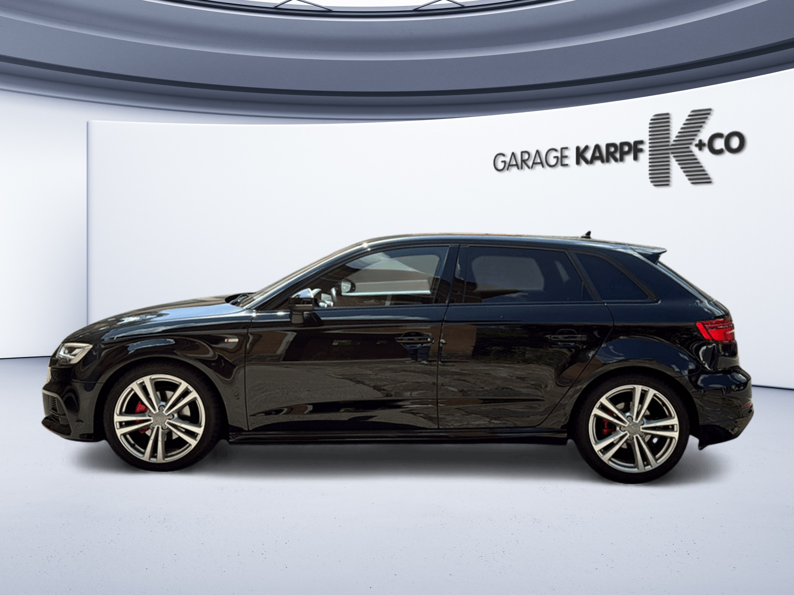 AUDI A3 Sportback 1.5 TFSI S-tronic Sport-image-1