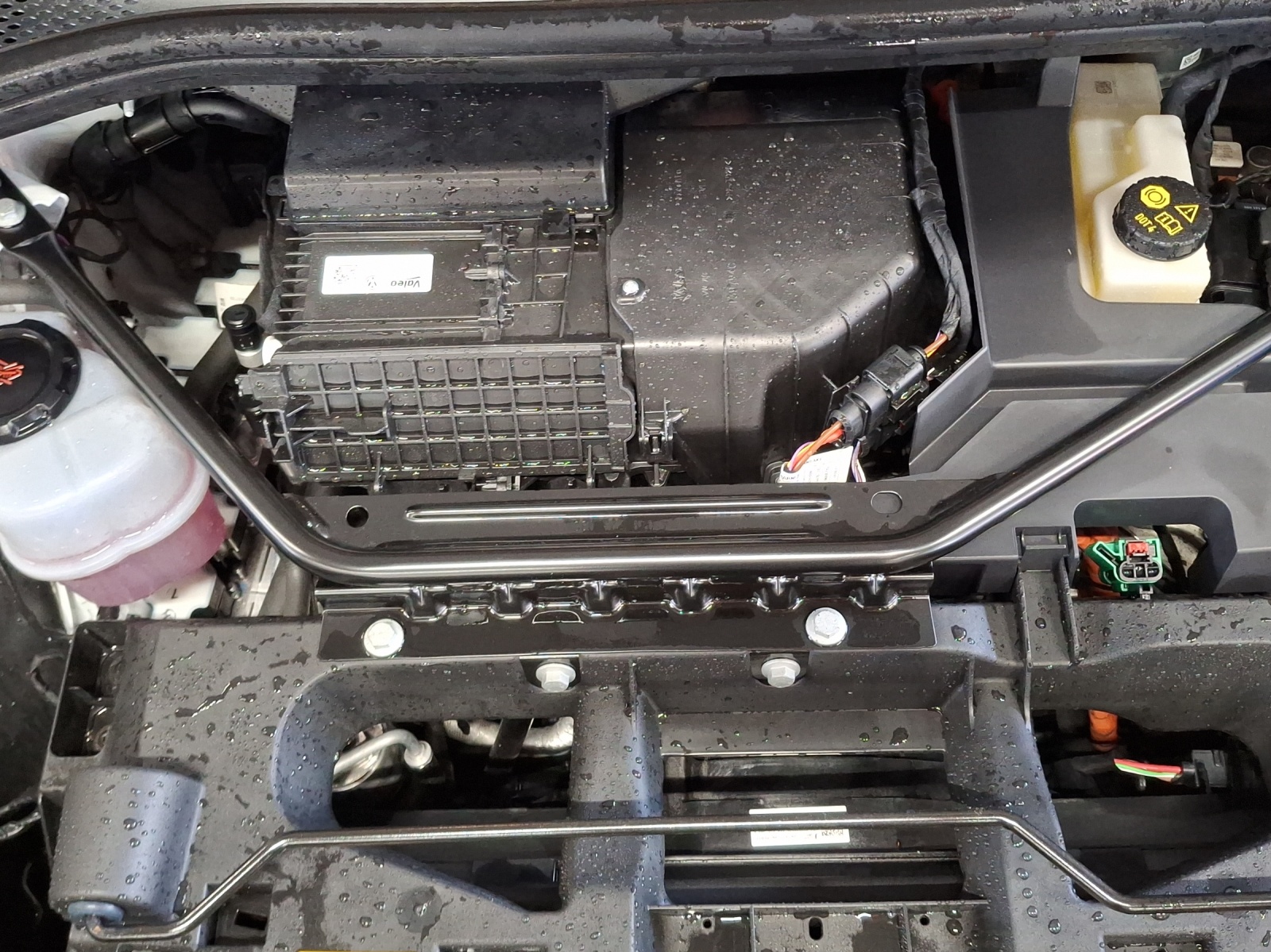 VW ID.4 Pro Performance 77 kWh-image-16