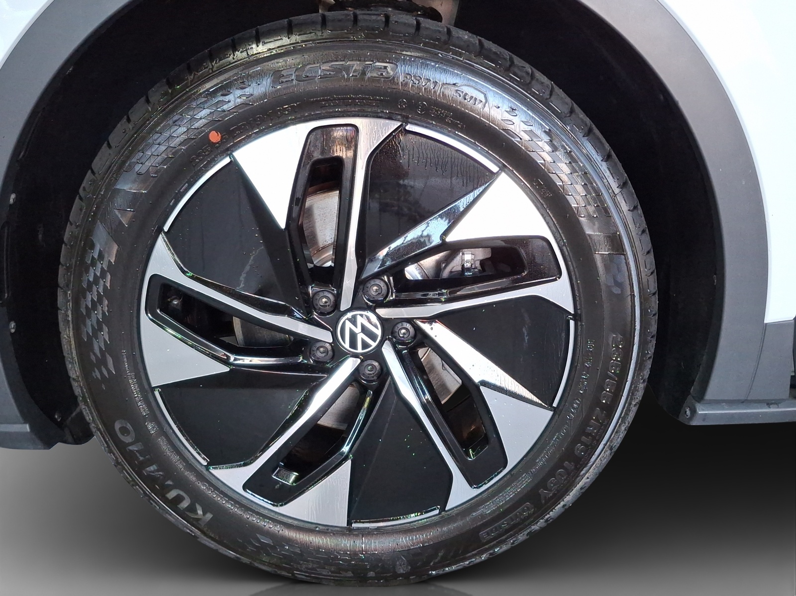 VW ID.4 Pro Performance 77 kWh-image-15