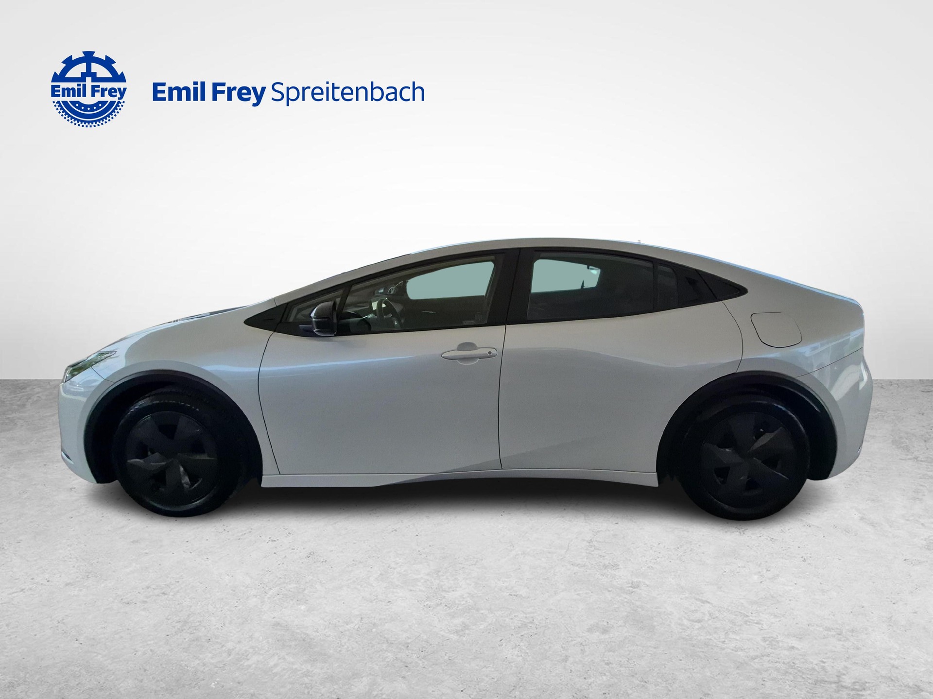 TOYOTA Prius 2.0 Plug-In-Hybrid Trend / ab 3,99% Leasing bei Abschluss einer Protect Autoversicherung-image-2