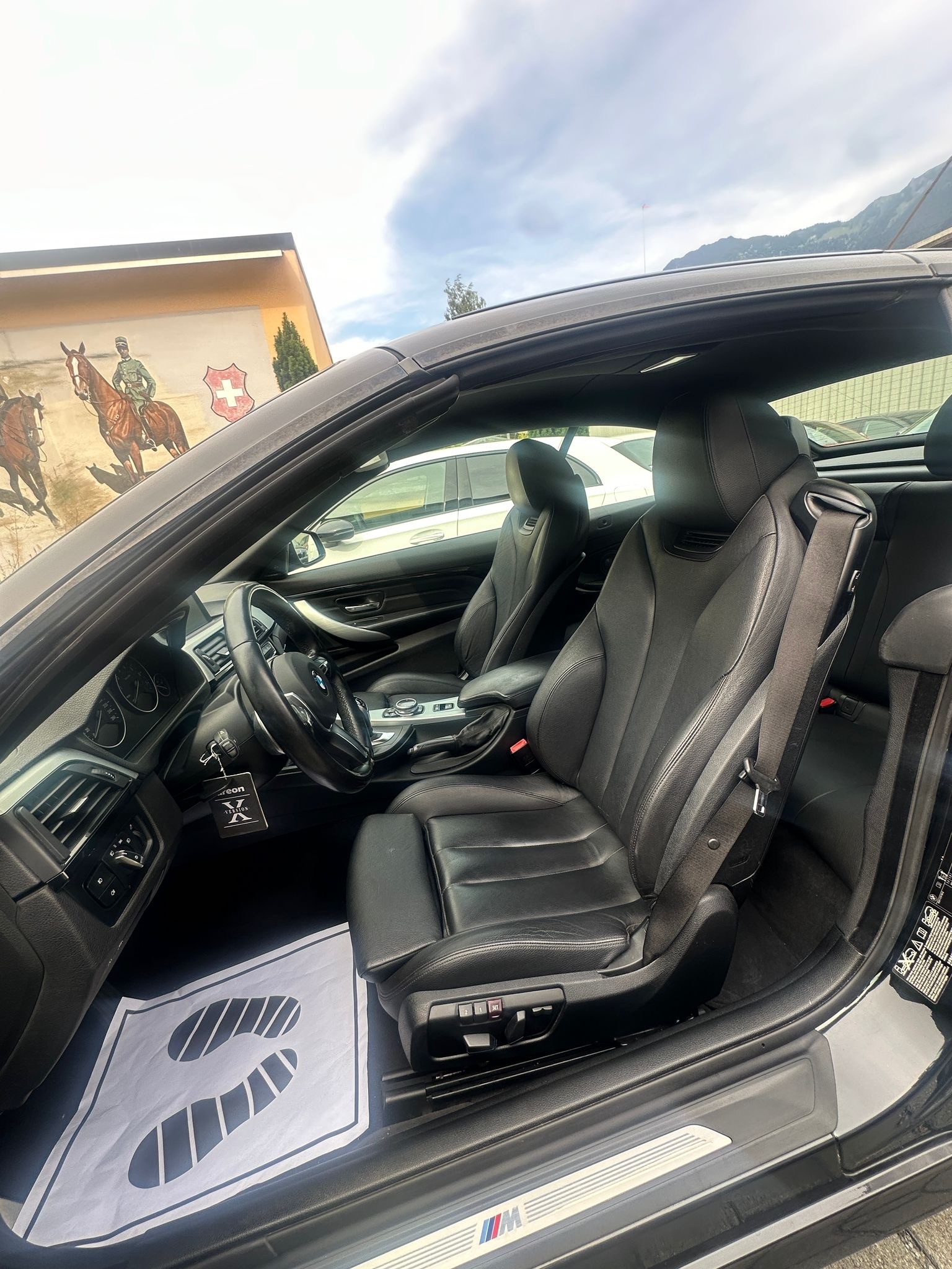 BMW 435i Cabriolet xDrive M-Paket-image-10