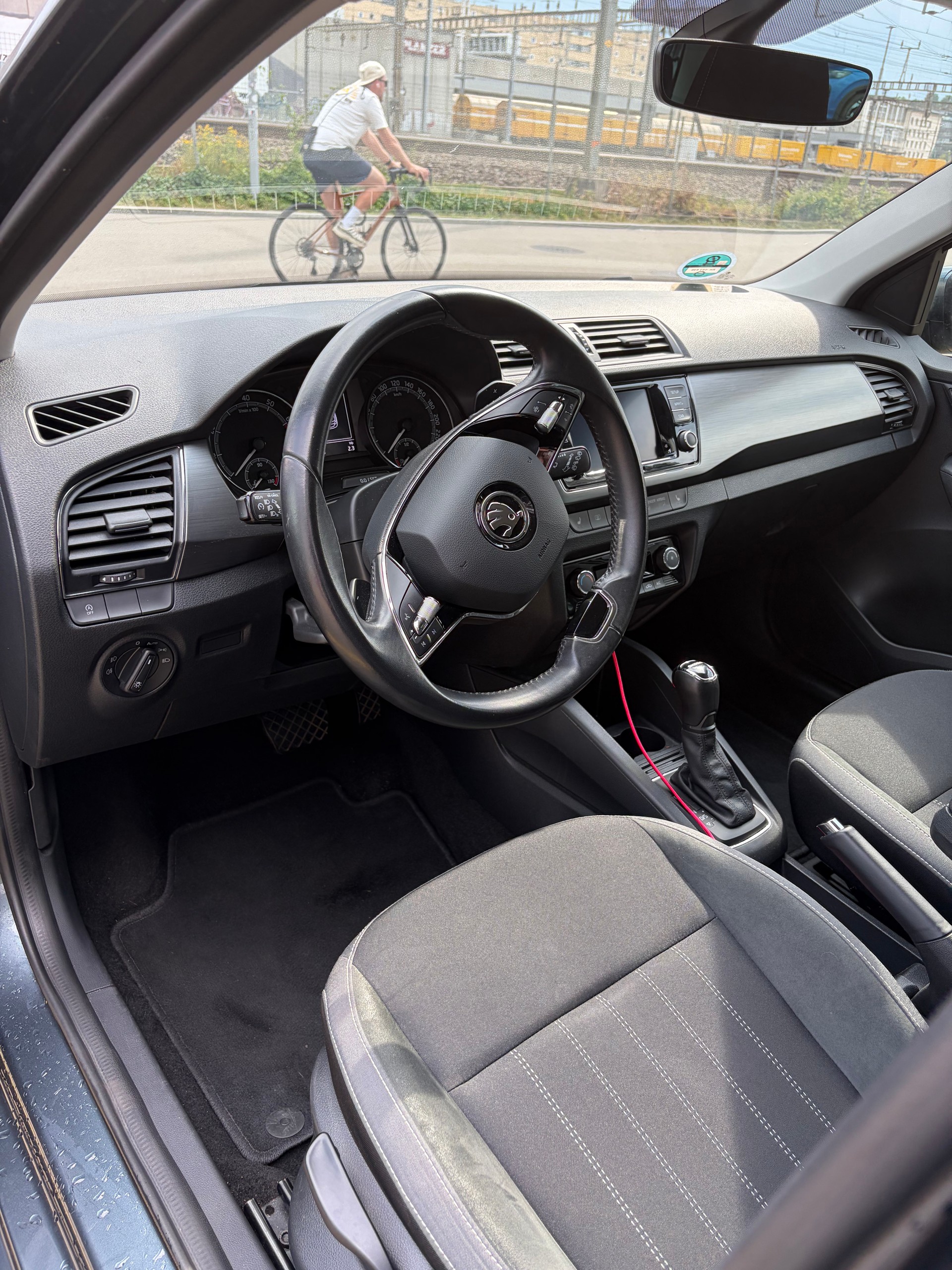 SKODA 1.0 TSI Style DSG-image-3