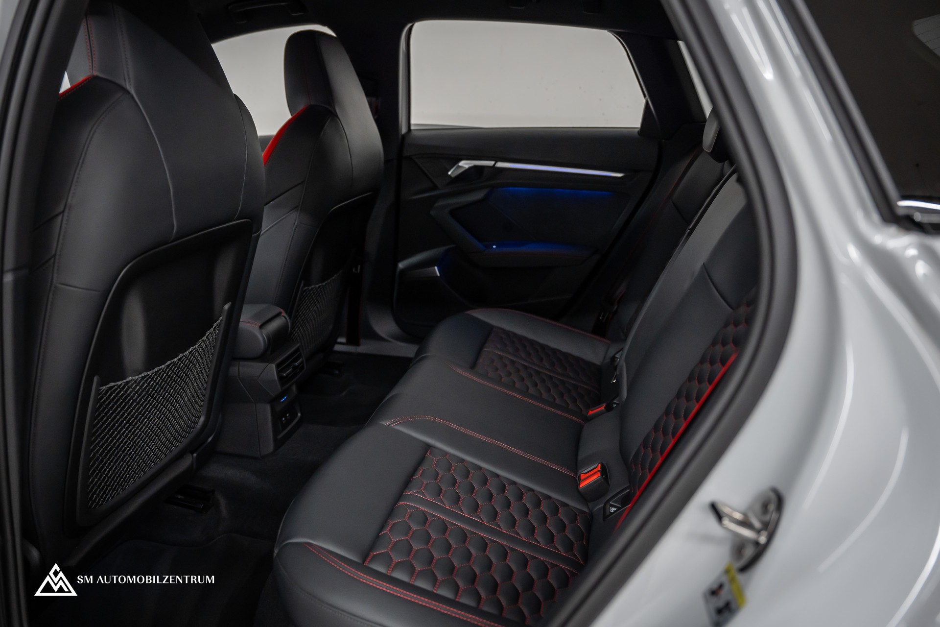 AUDI RS3 Sportback 2.5 TFSI quattro S-Tronic / Head-Up / B&O / 360° / Matrix LED-image-20