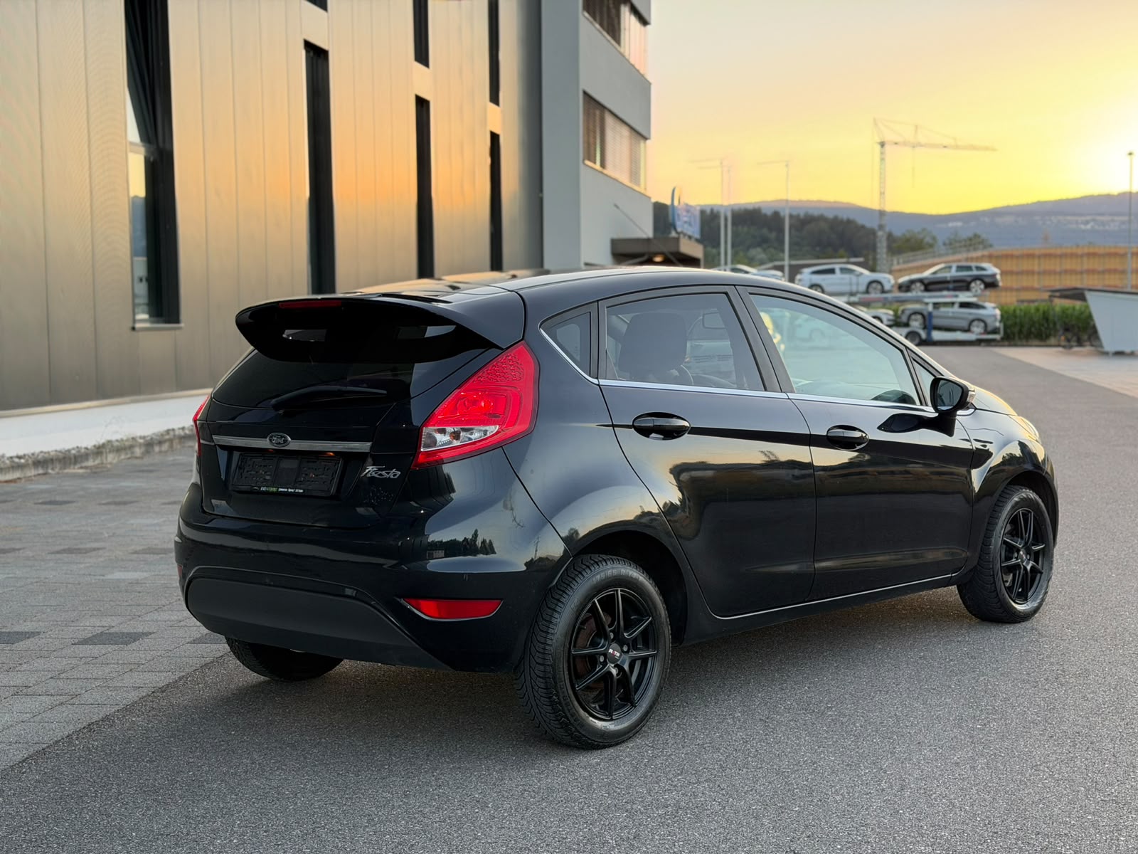 FORD Fiesta 1.4 16V Trend-image-2