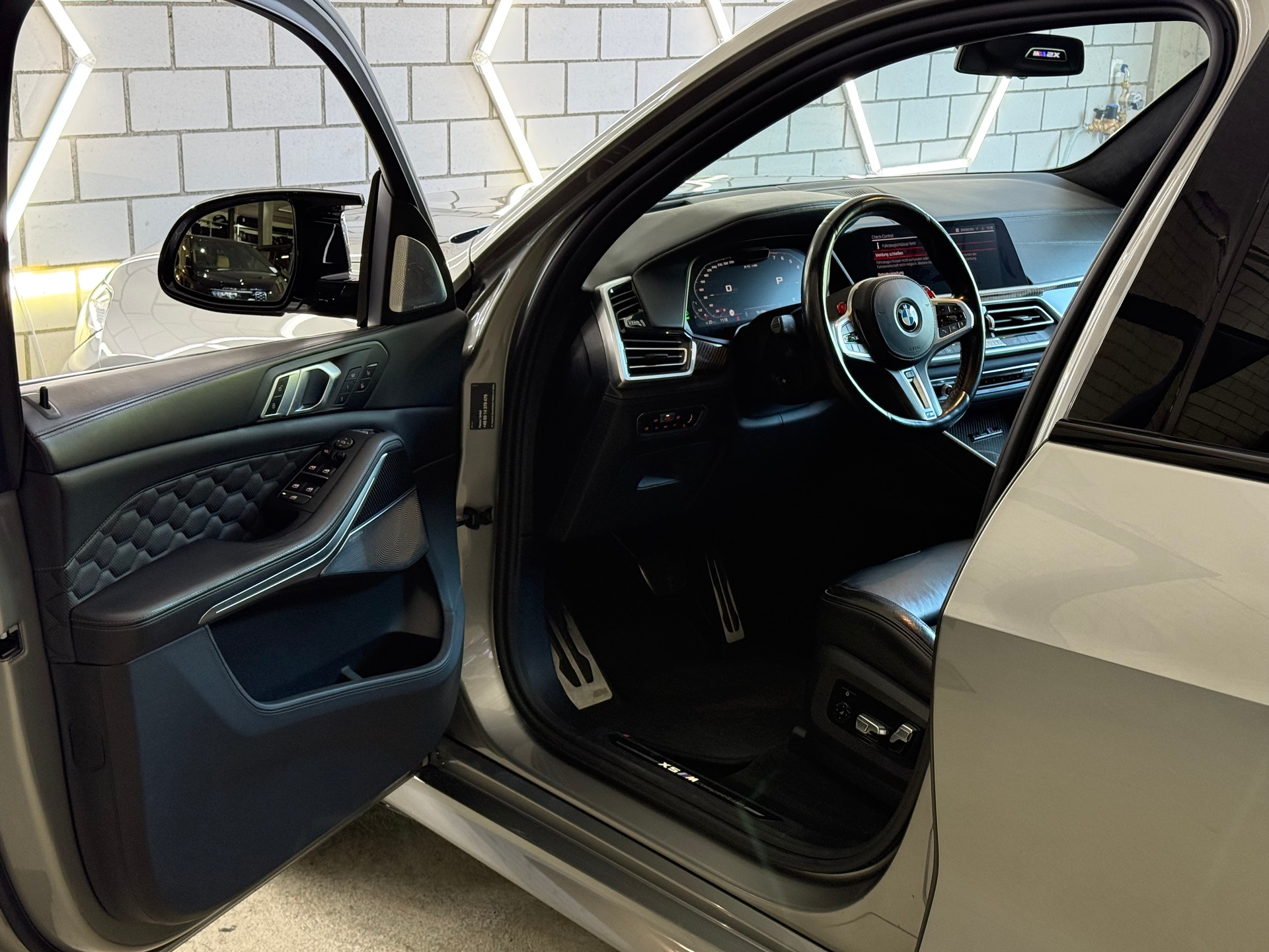 BMW X5M Competition Steptronic Competition-image-4