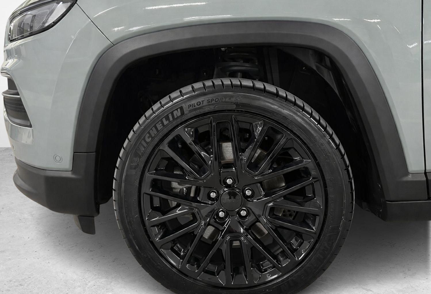 JEEP Compass 1.3 Upland 4xe-image-8