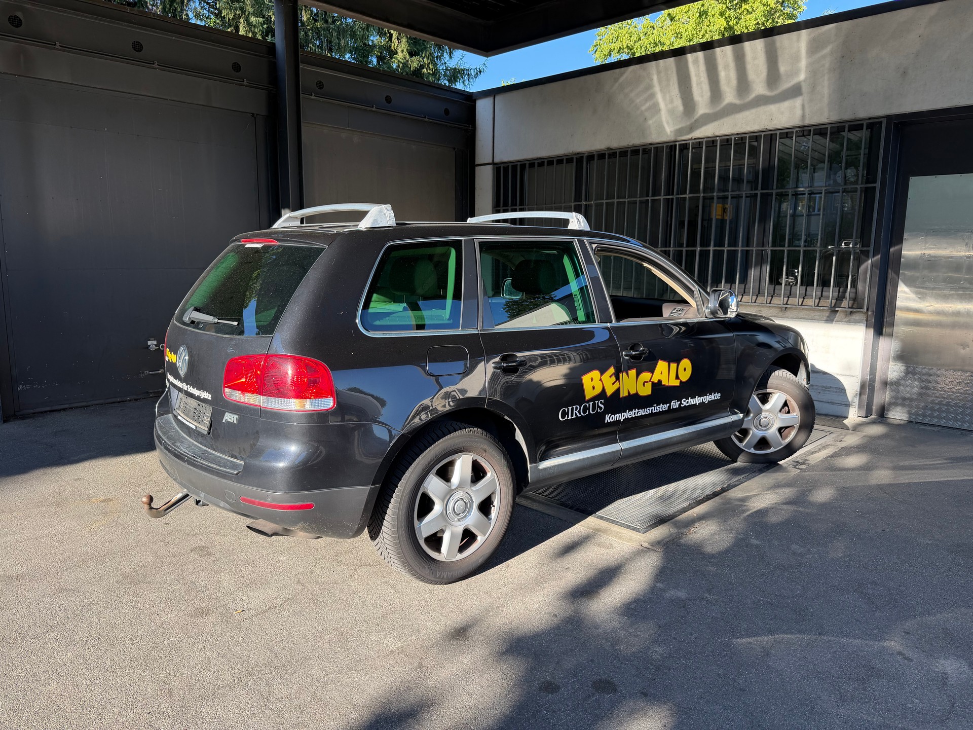 VW Touareg 5.0 TDI V10 Automatic-image-3