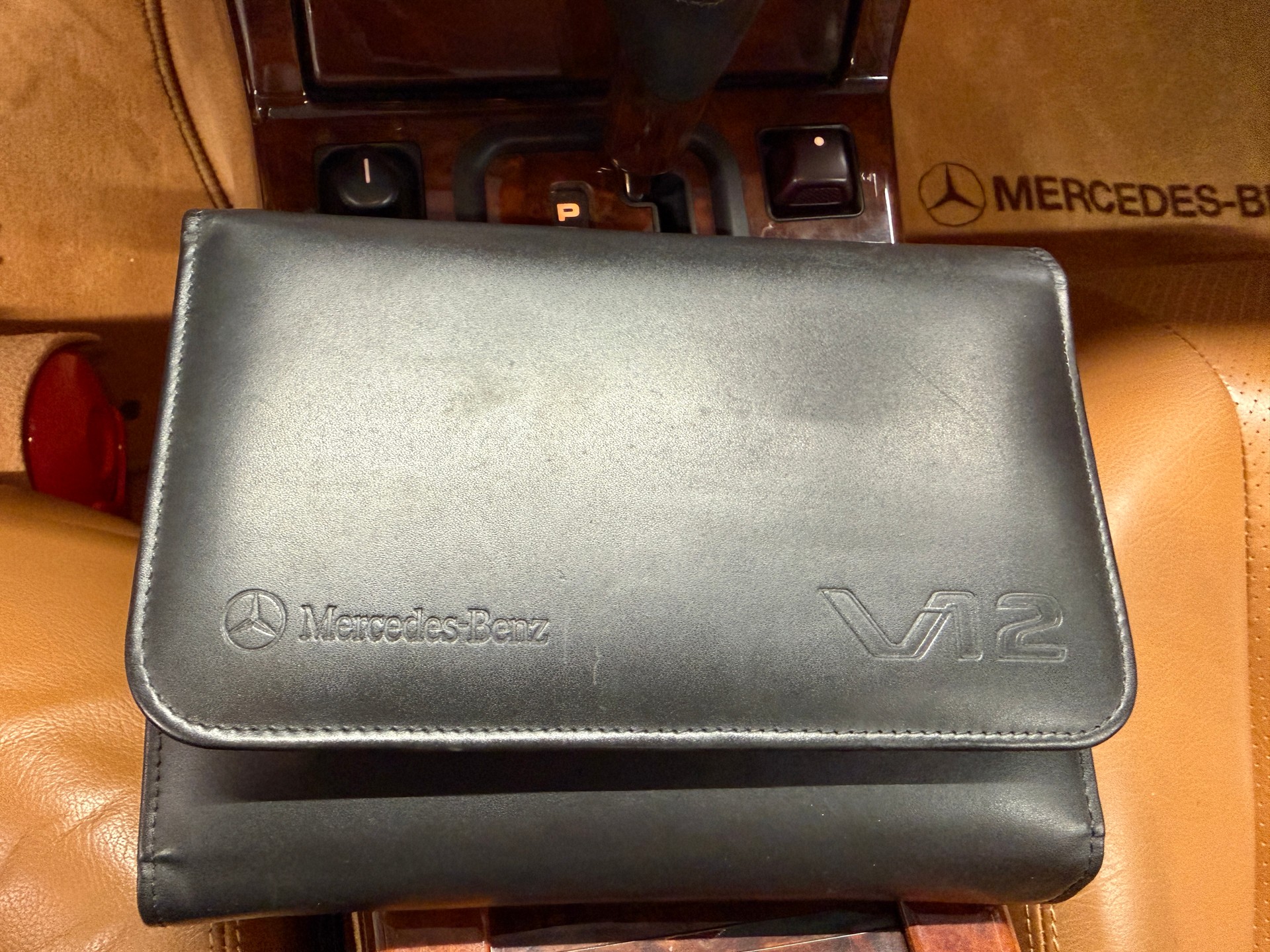 MERCEDES-BENZ SL 600 Automatic *CH-Veteranenfahrzeug*1. Hand*Sehr gepflegt*Blauschwarz-Metallic*Limitierte Stückzahl*-image-15