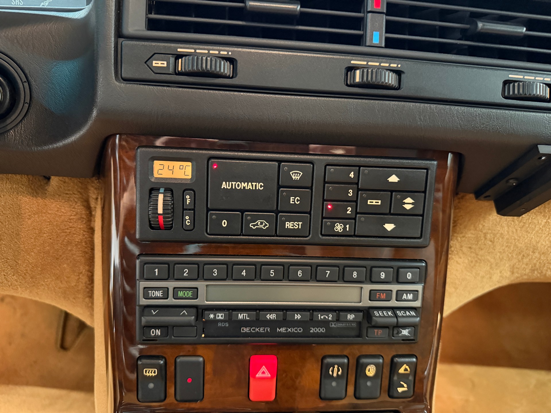 MERCEDES-BENZ SL 600 Automatic *CH-Veteranenfahrzeug*1. Hand*Sehr gepflegt*Blauschwarz-Metallic*Limitierte Stückzahl*-image-9