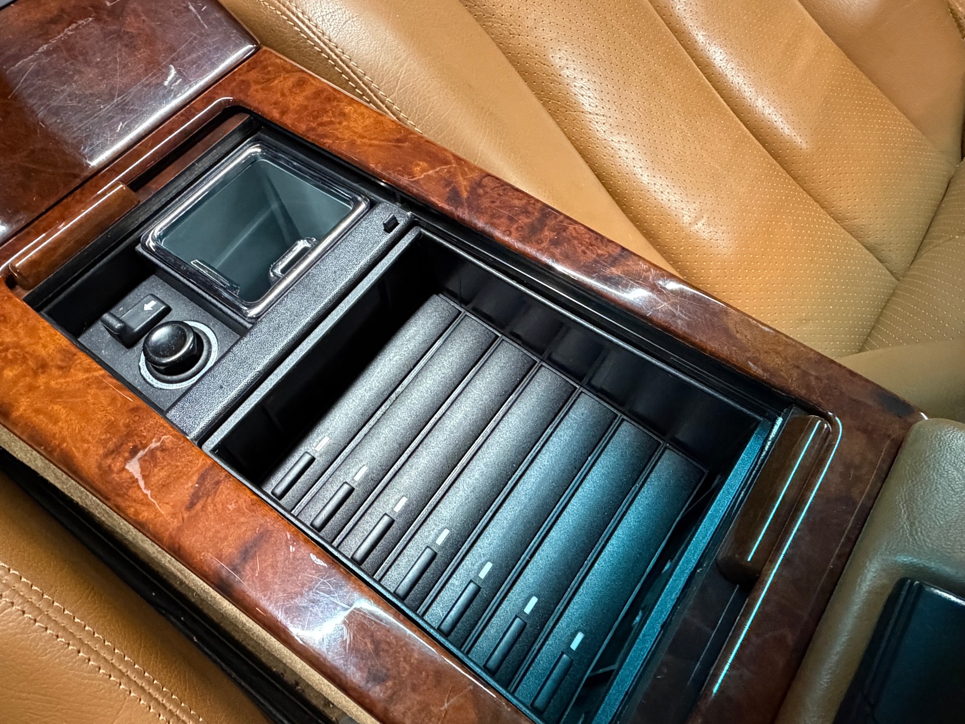 MERCEDES-BENZ SL 600 Automatic *CH-Veteranenfahrzeug*1. Hand*Sehr gepflegt*Blauschwarz-Metallic*Limitierte Stückzahl*-image-7