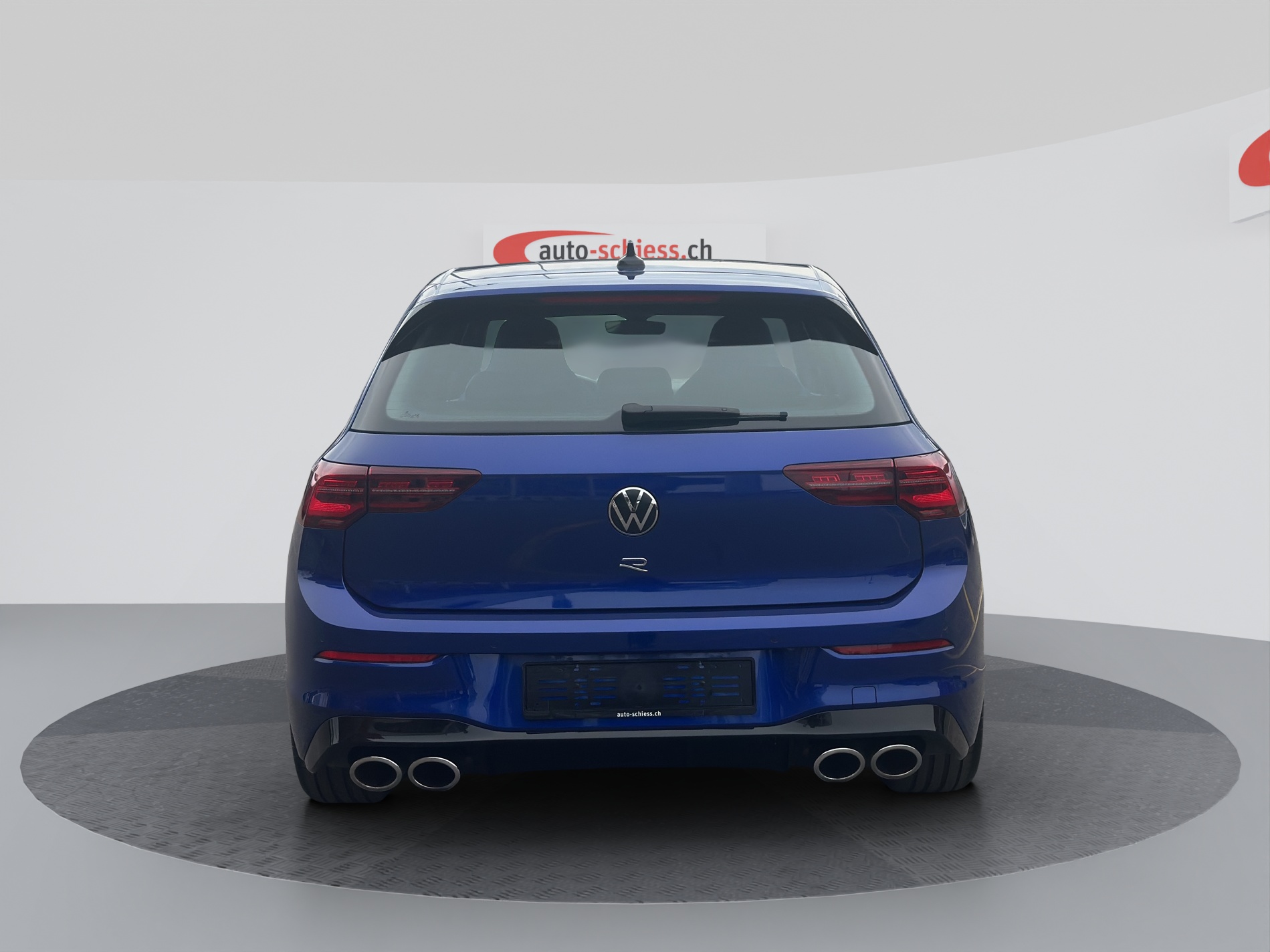 VW Golf 2.0 TSI R DSG 4Motion-image-3