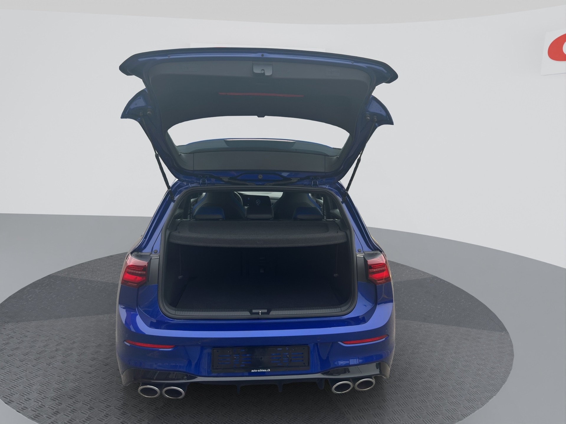 VW Golf 2.0 TSI R DSG 4Motion-image-4