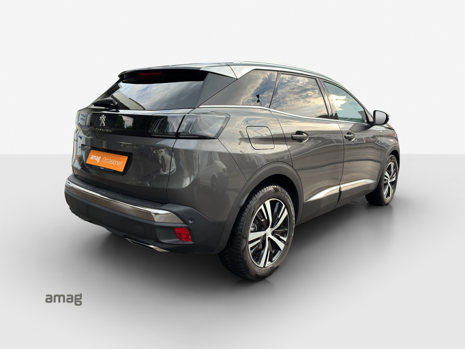 PEUGEOT 3008 1.2 PureTech GT EAT8-image-4