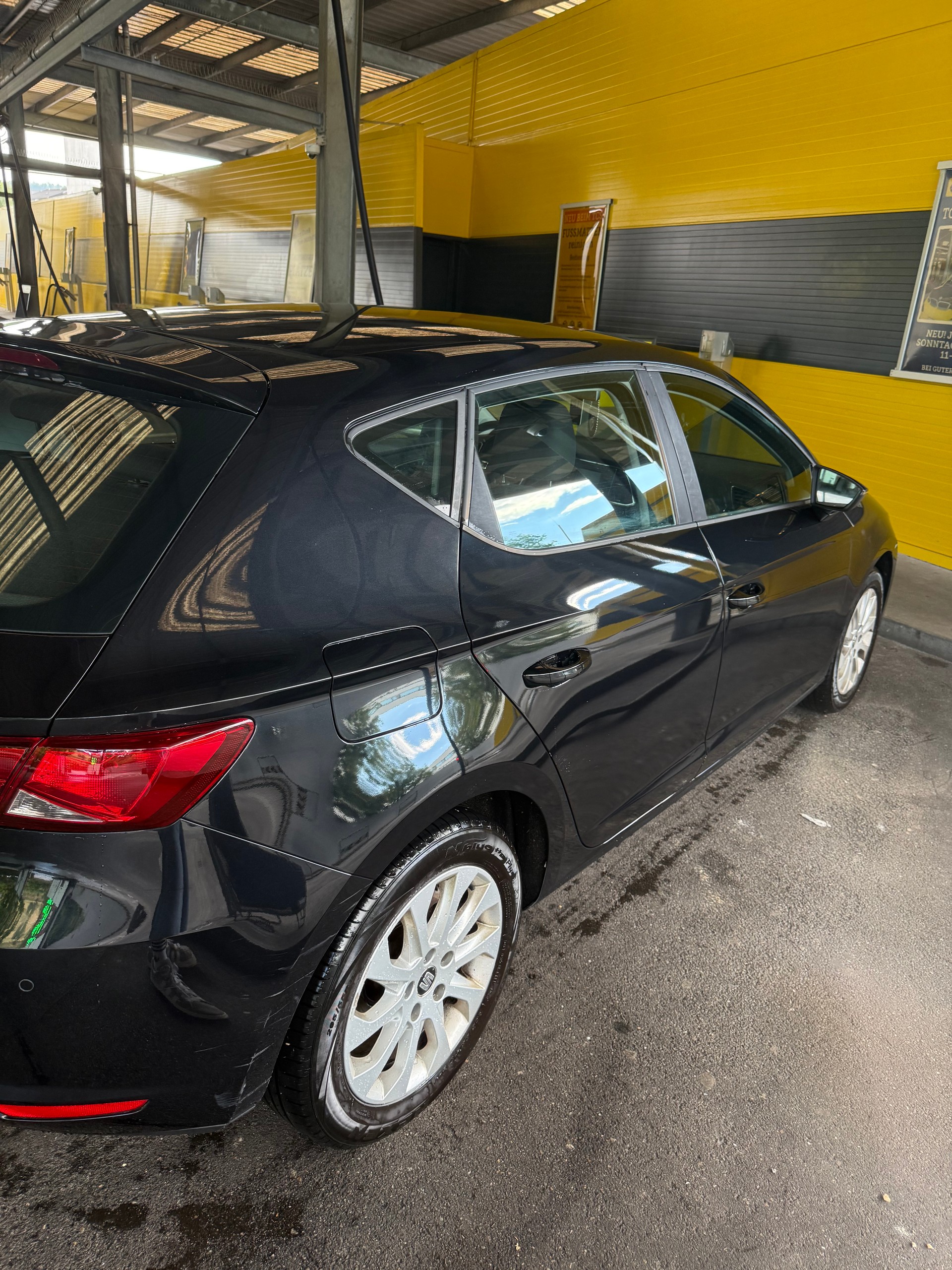 SEAT 1.2 TSI 105 Style DSG-image-1