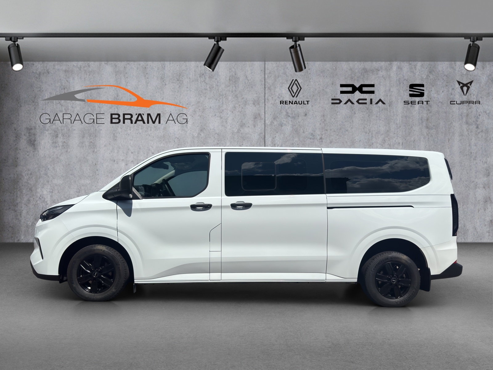 FORD Transit Custom 320 L2H1 Aut. AWD Active-image-2