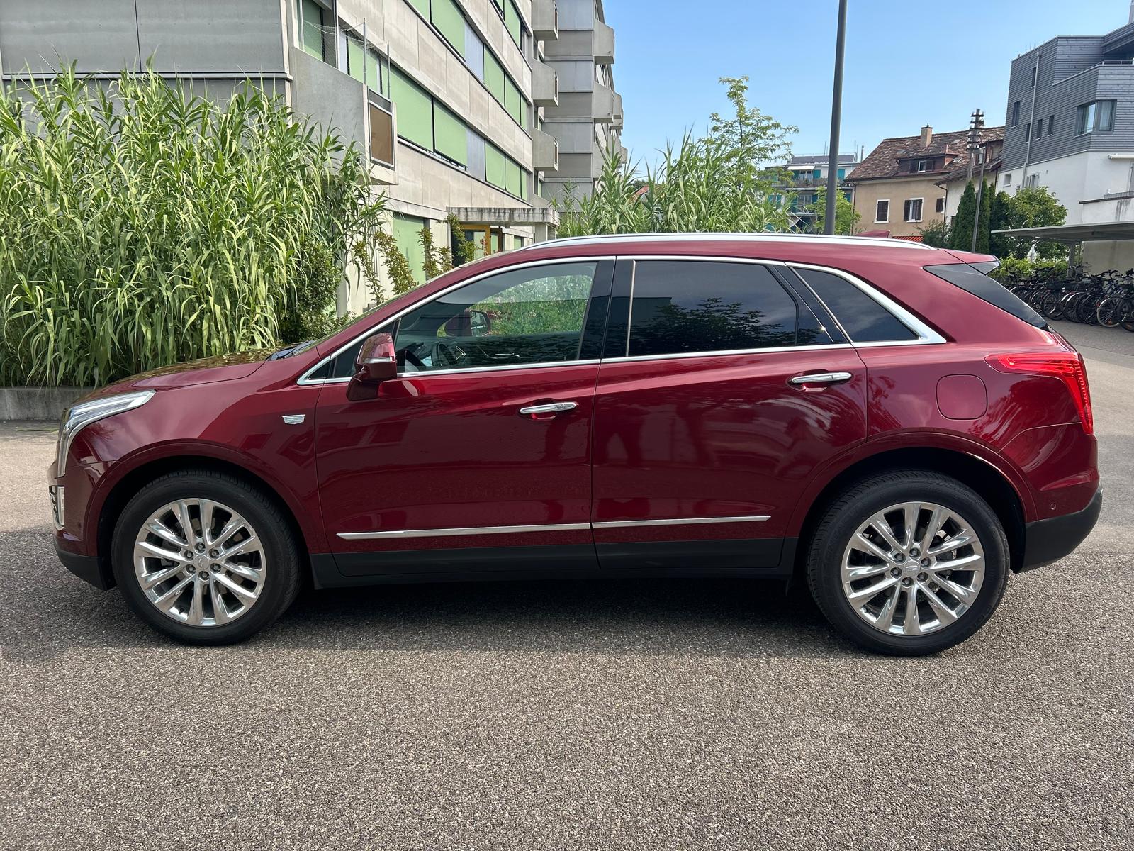 CADILLAC XT5 Crossover 3.6 Luxury Automatic-image-5
