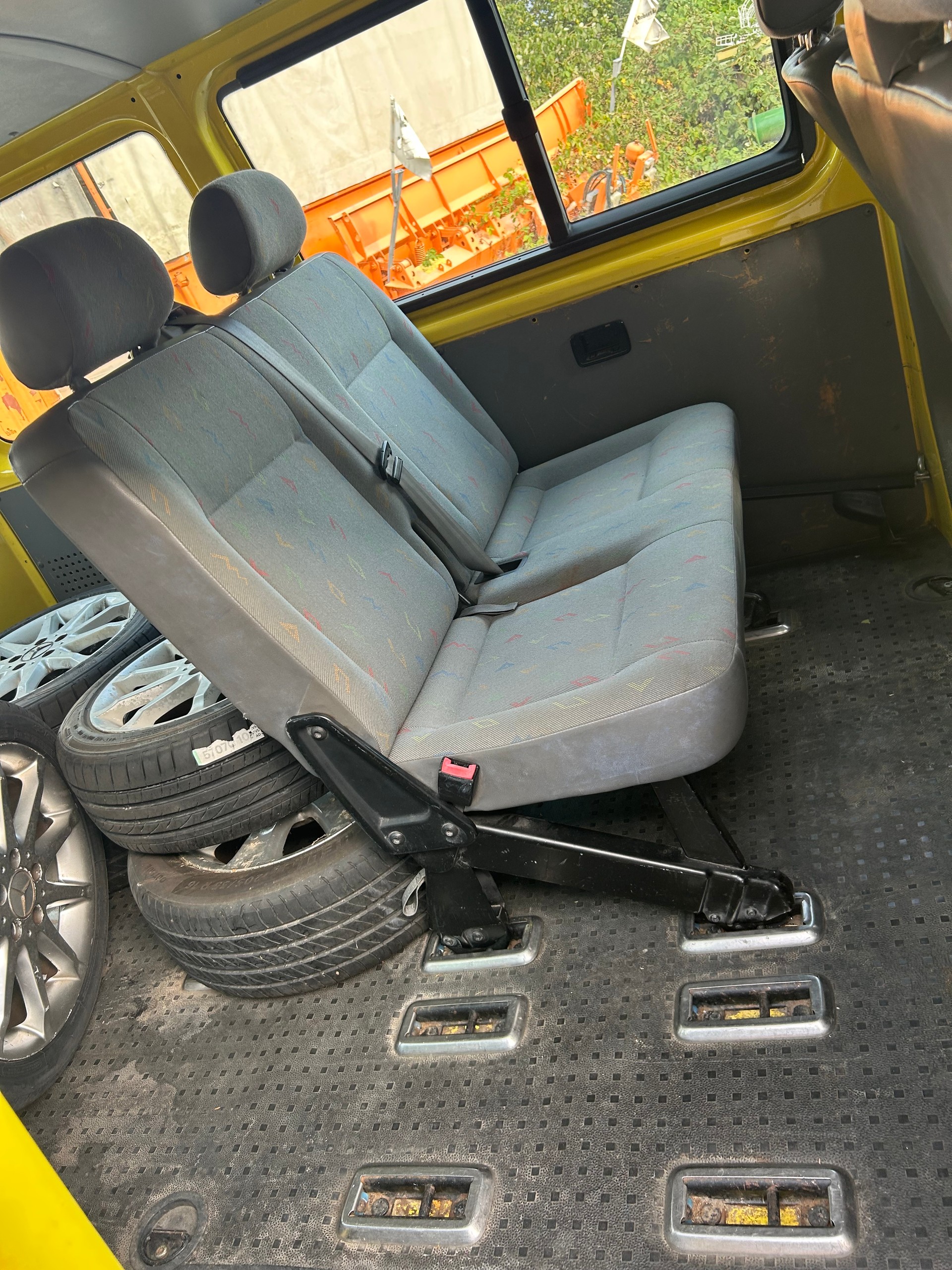 VW T5 Caravelle Trend 1.9 TDI PD-image-3
