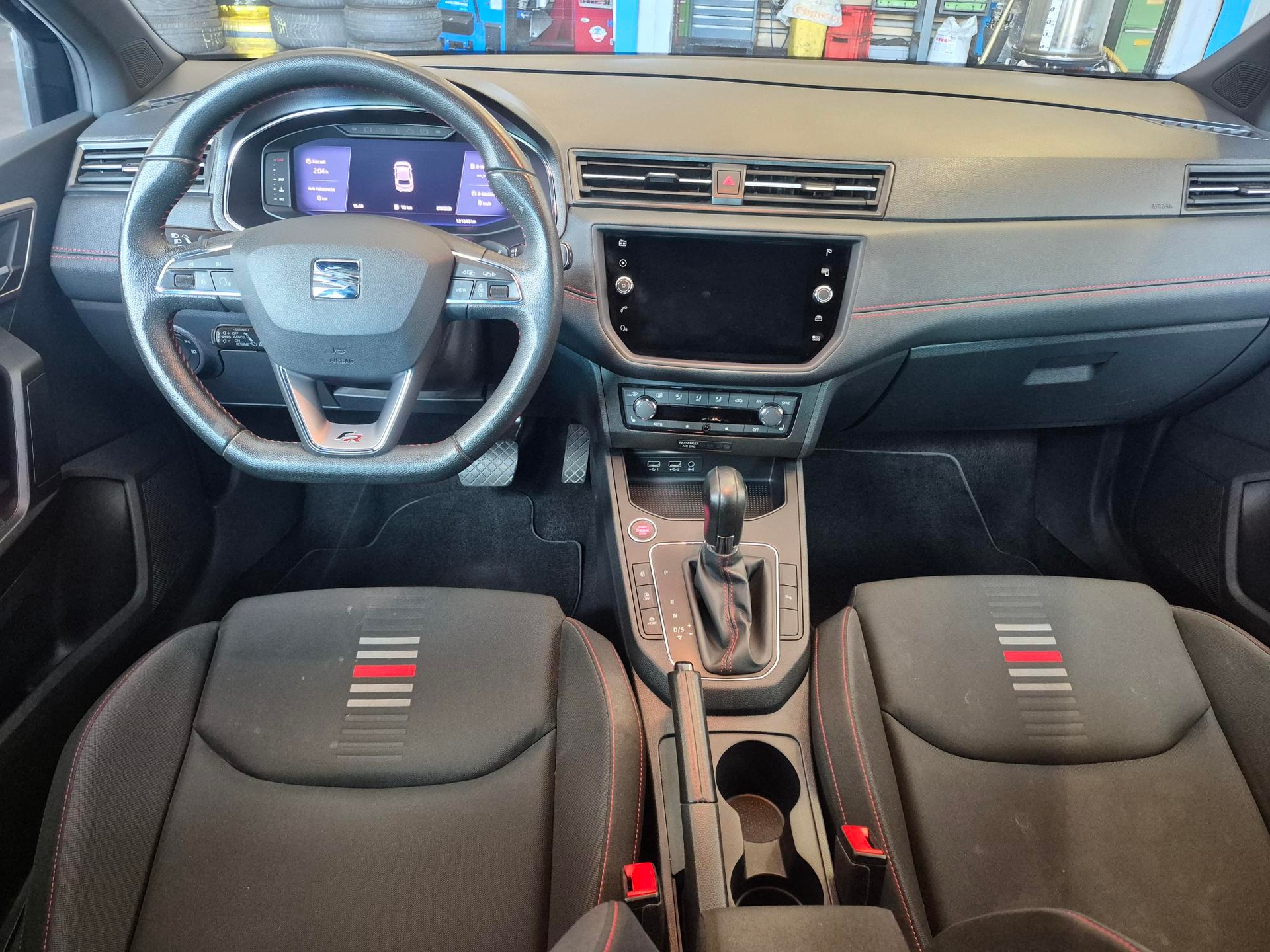 SEAT Ibiza 1.0 EcoTSI DSG Swiss FR-image-9