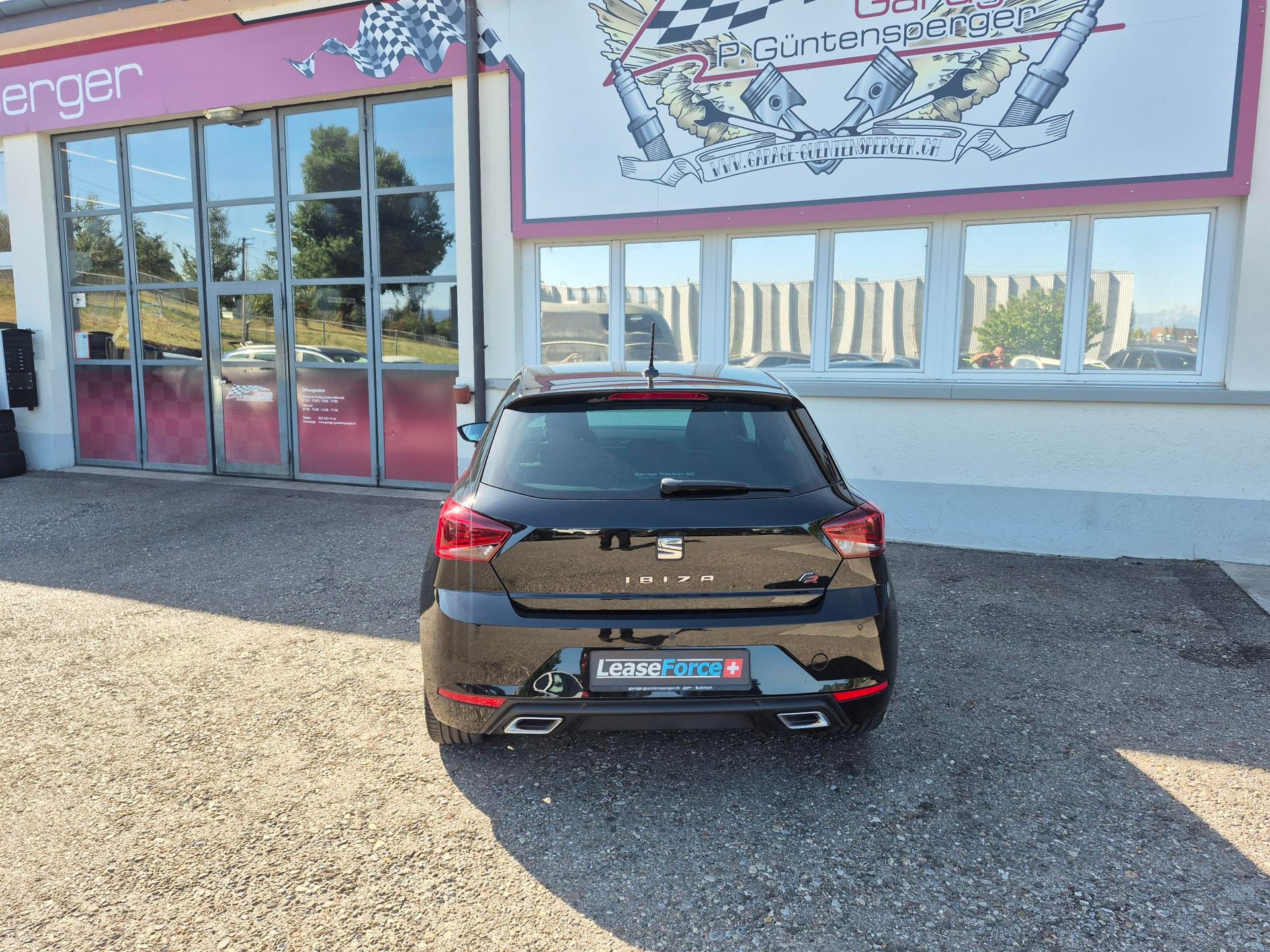 SEAT Ibiza 1.0 EcoTSI DSG Swiss FR-image-3