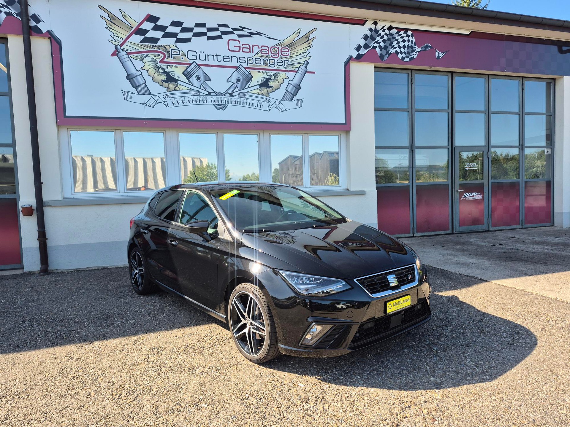 SEAT Ibiza 1.0 EcoTSI DSG Swiss FR-image-0