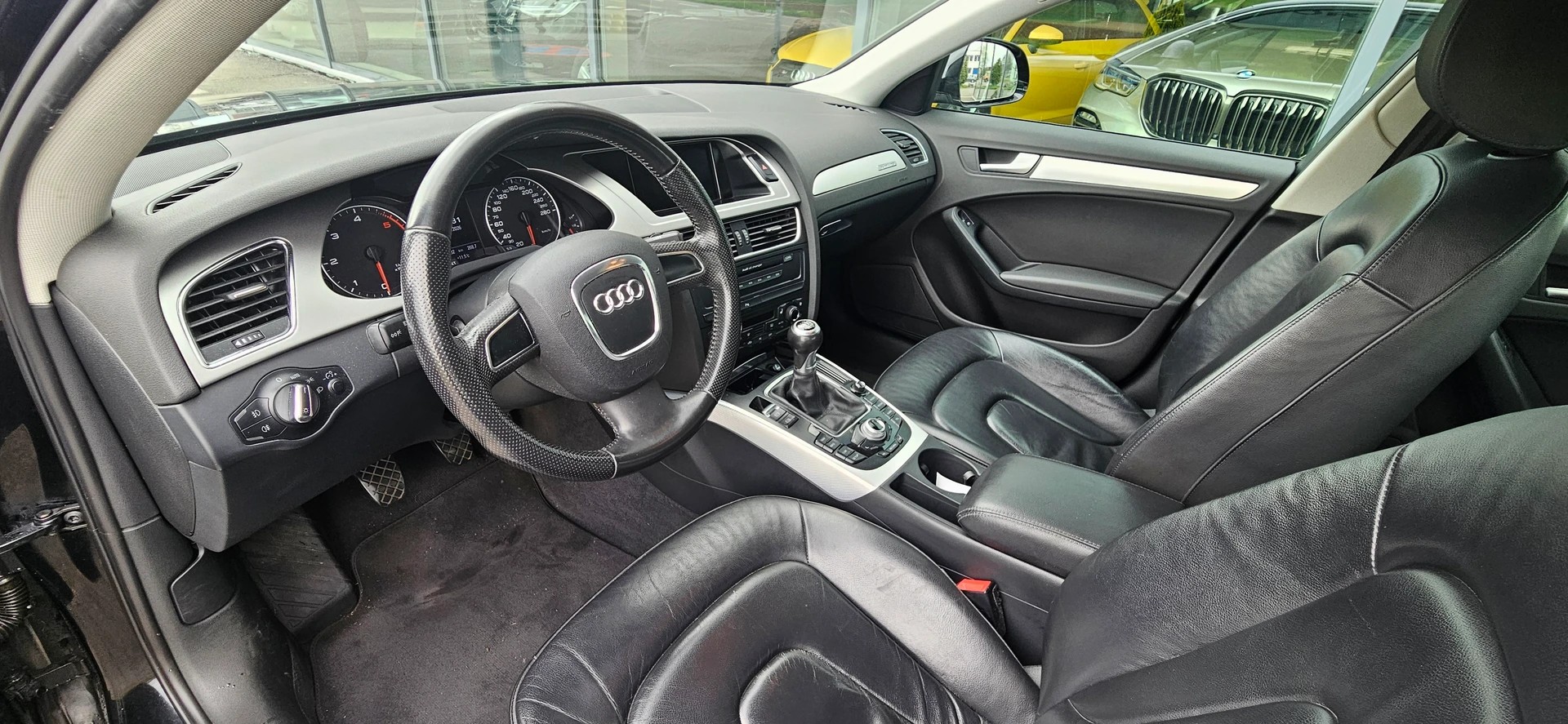 AUDI A4 Limousine 3.0 TDI quattro-image-7