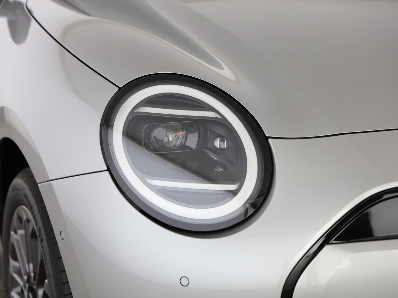 MINI Cooper E-image-5