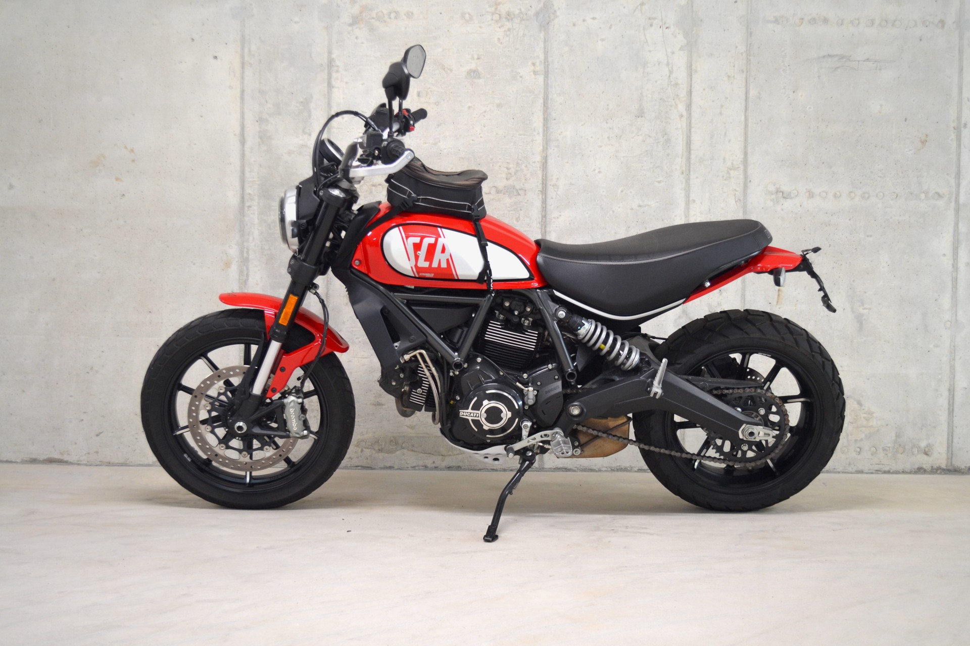 DUCATI Scrambler 803 Icon-showroom-element-2