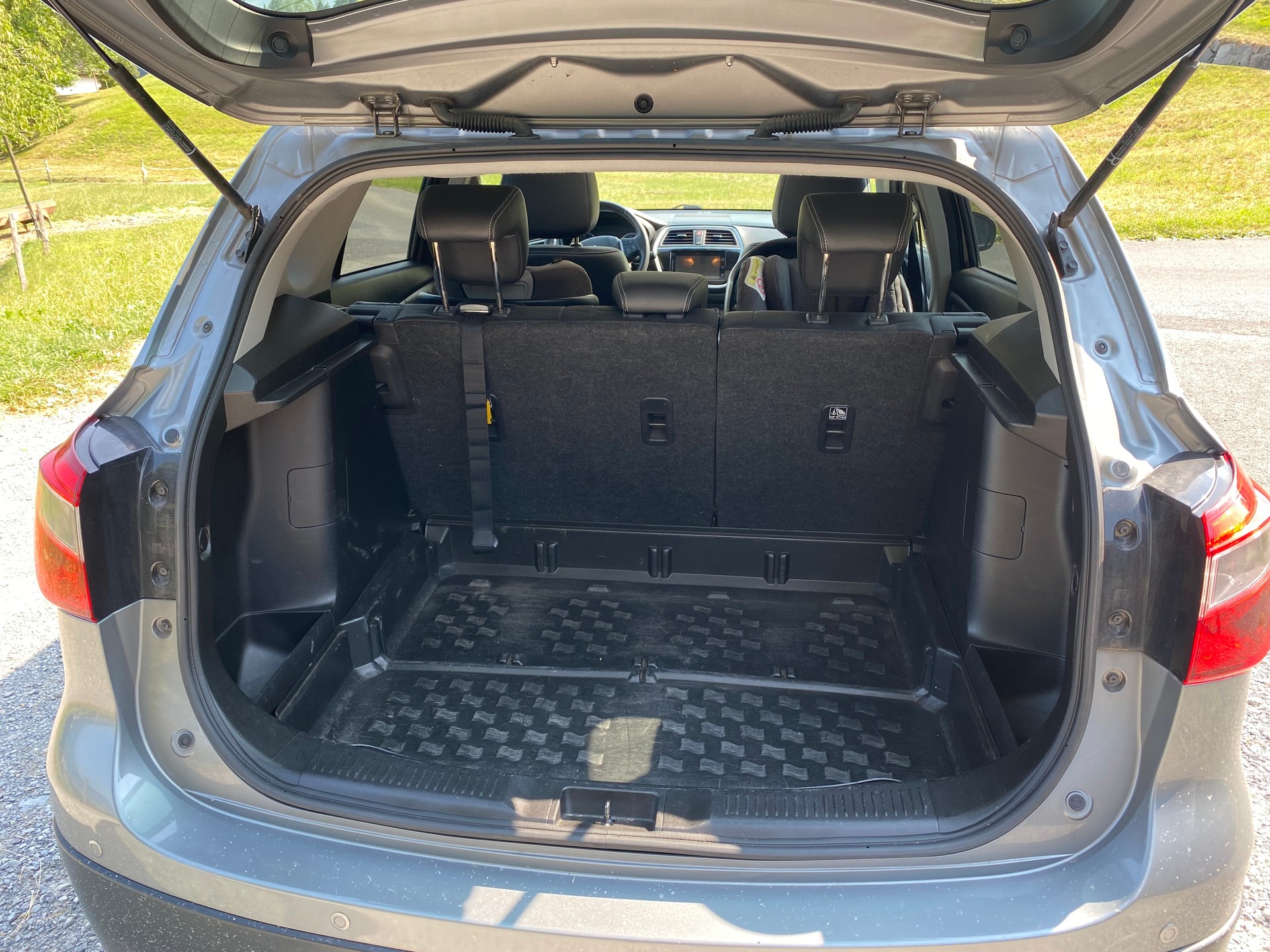 SUZUKI 1.4 T Compact Top 4x4-image-2