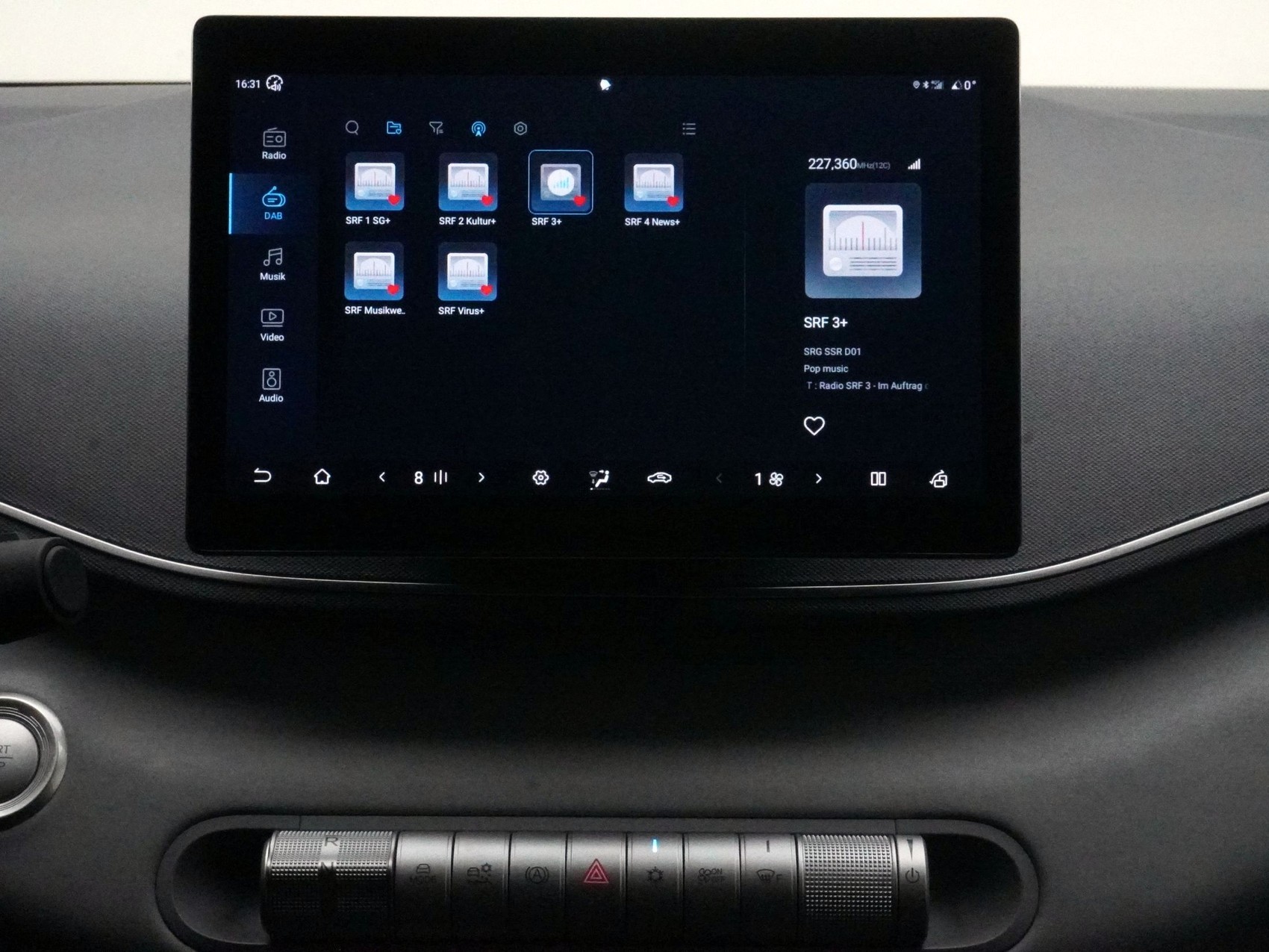 BYD Dolphin Surf Comfort-image-24