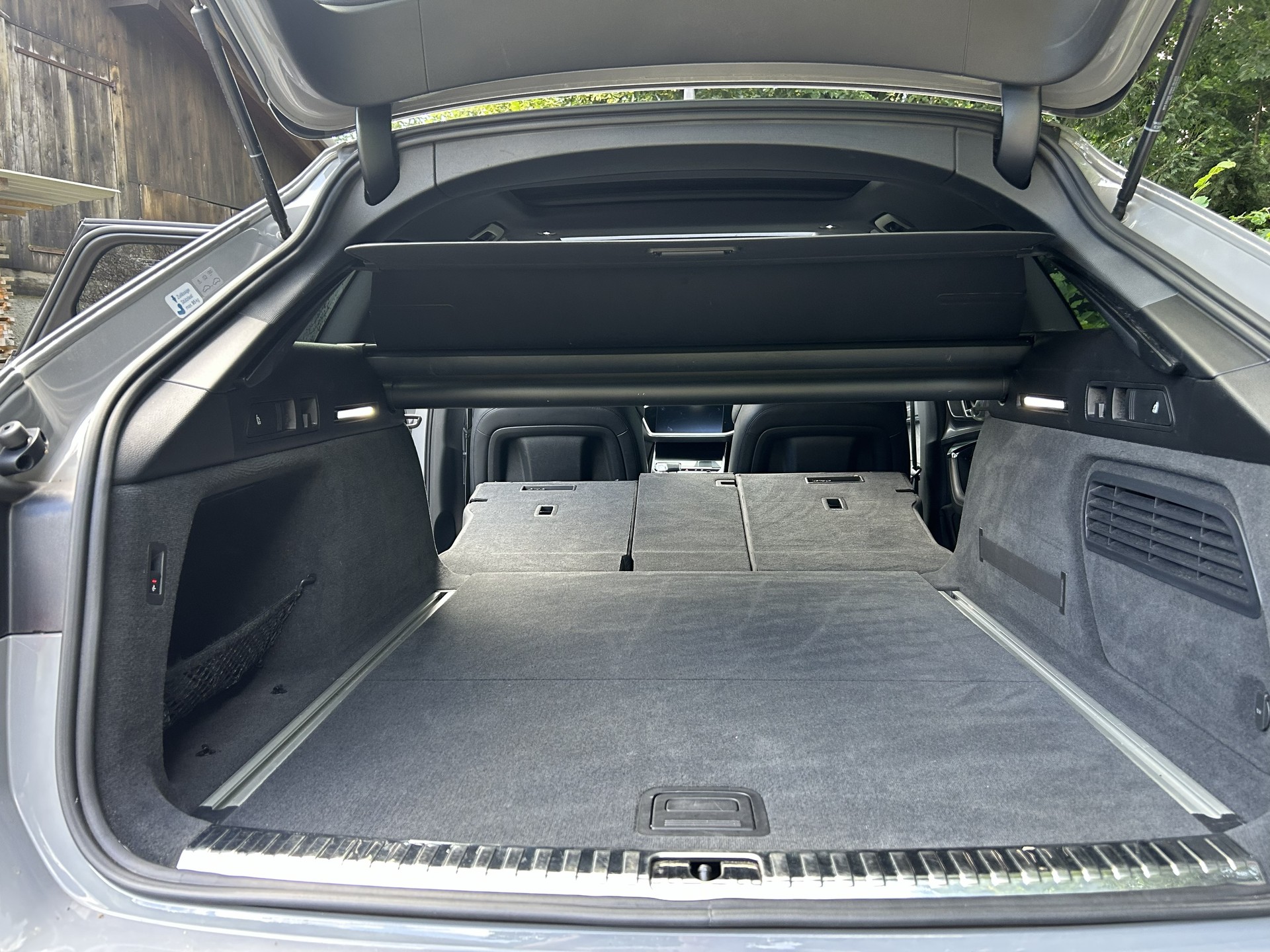 AUDI 4.0 V8 TFSI quattro T-Tronic-image-7