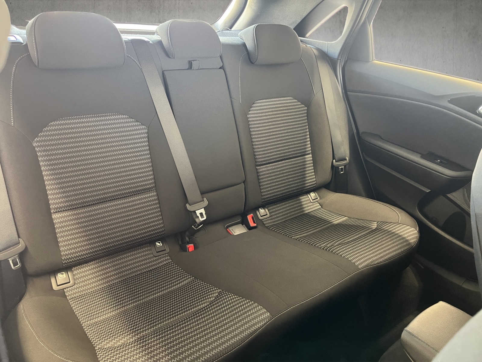 KIA Ceed 1.5 T-GDi MHEV Power-image-13