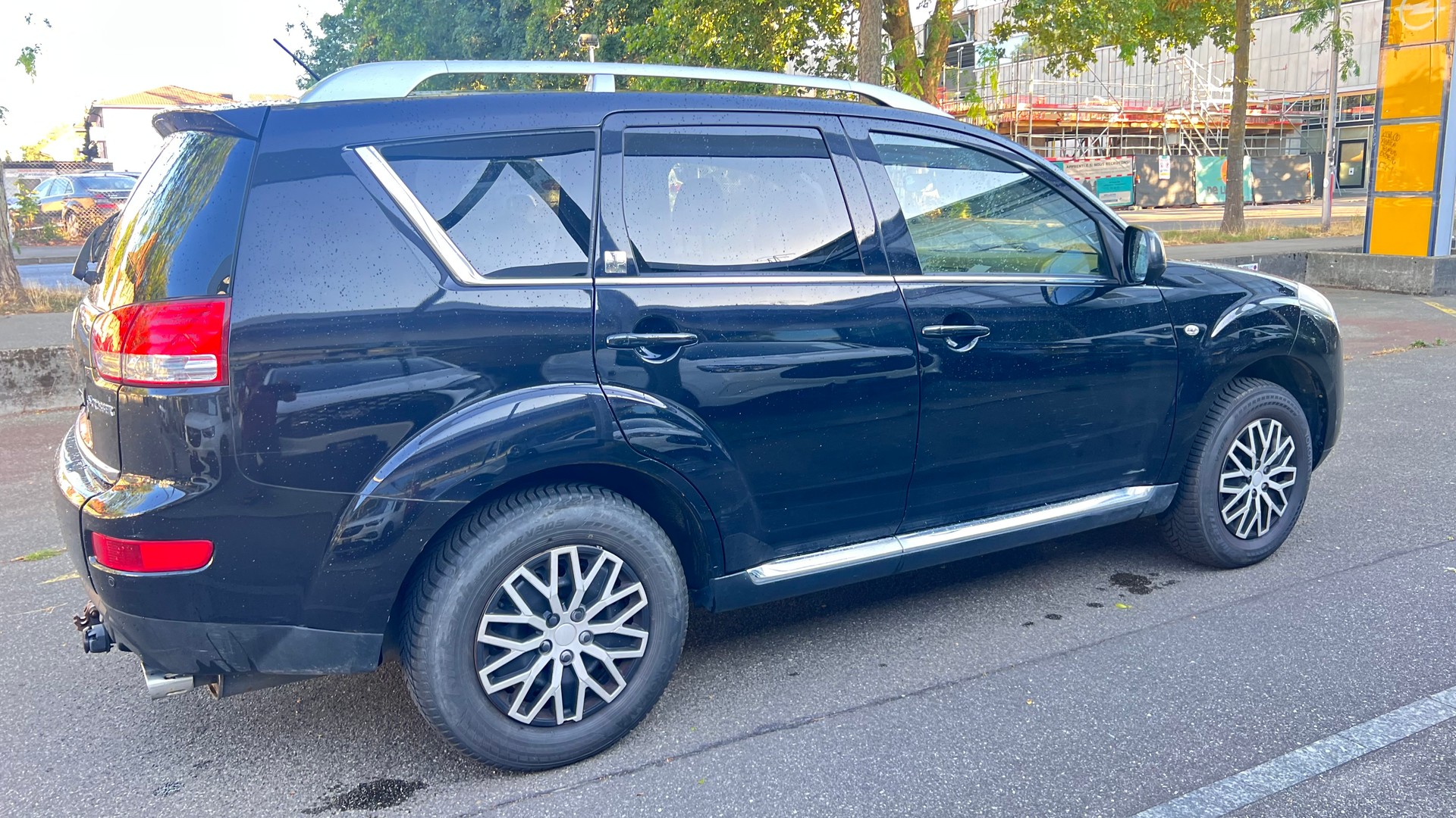 CITROEN C-Crosser 2.2 HDi VTR DCS6-image-2