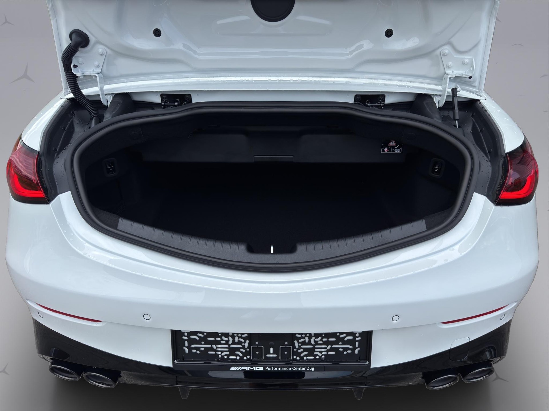 MERCEDES-BENZ CLE 53 AMG 4matic+ Cabriolet-image-18