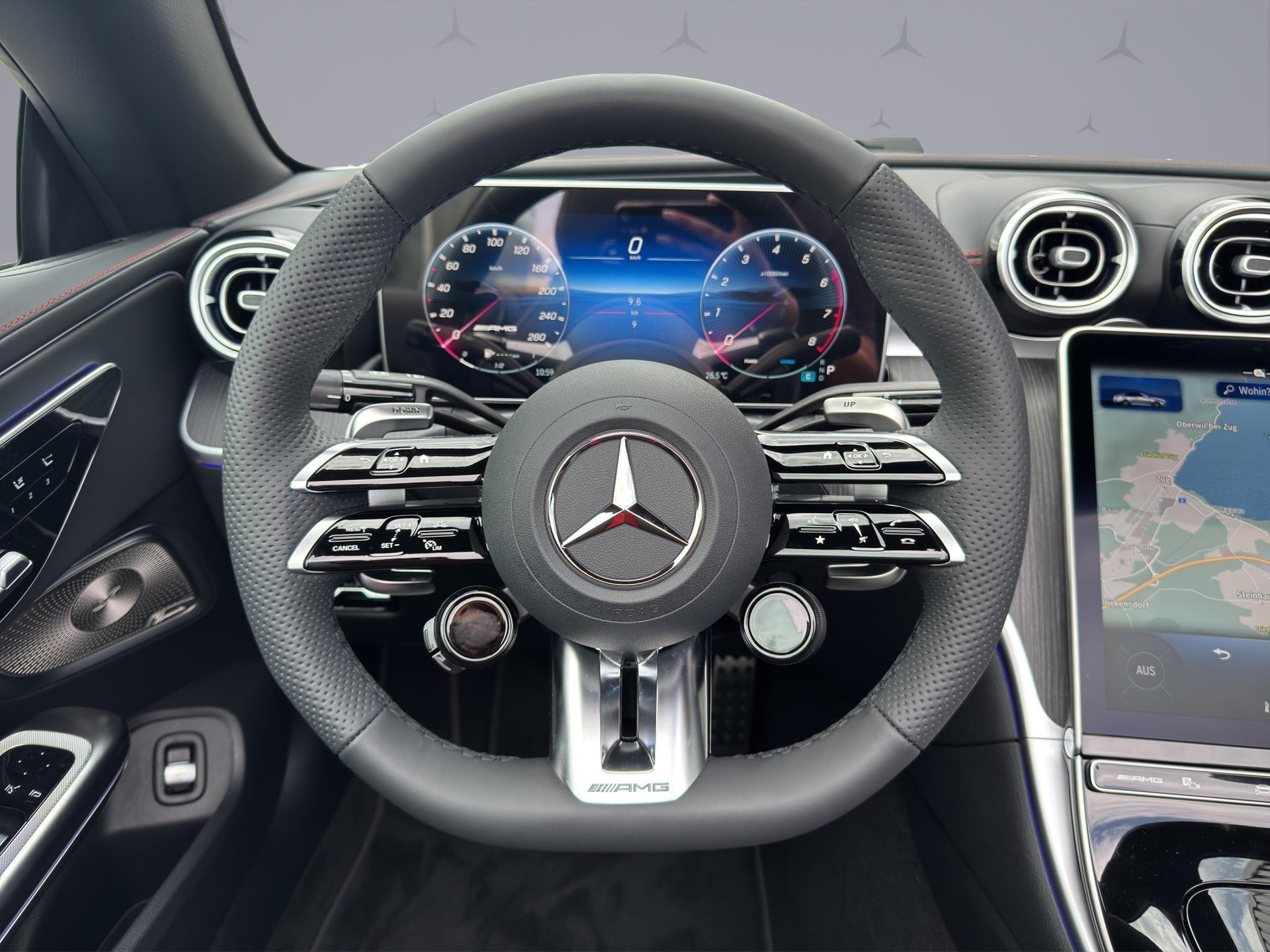 MERCEDES-BENZ CLE 53 AMG 4matic+ Cabriolet-image-11