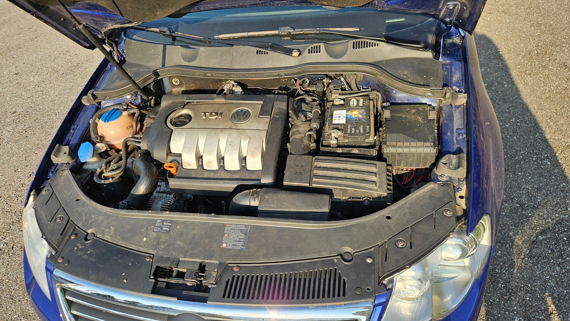 VW Passat Variant 2.0 TDI Comfortline 4Motion-image-7