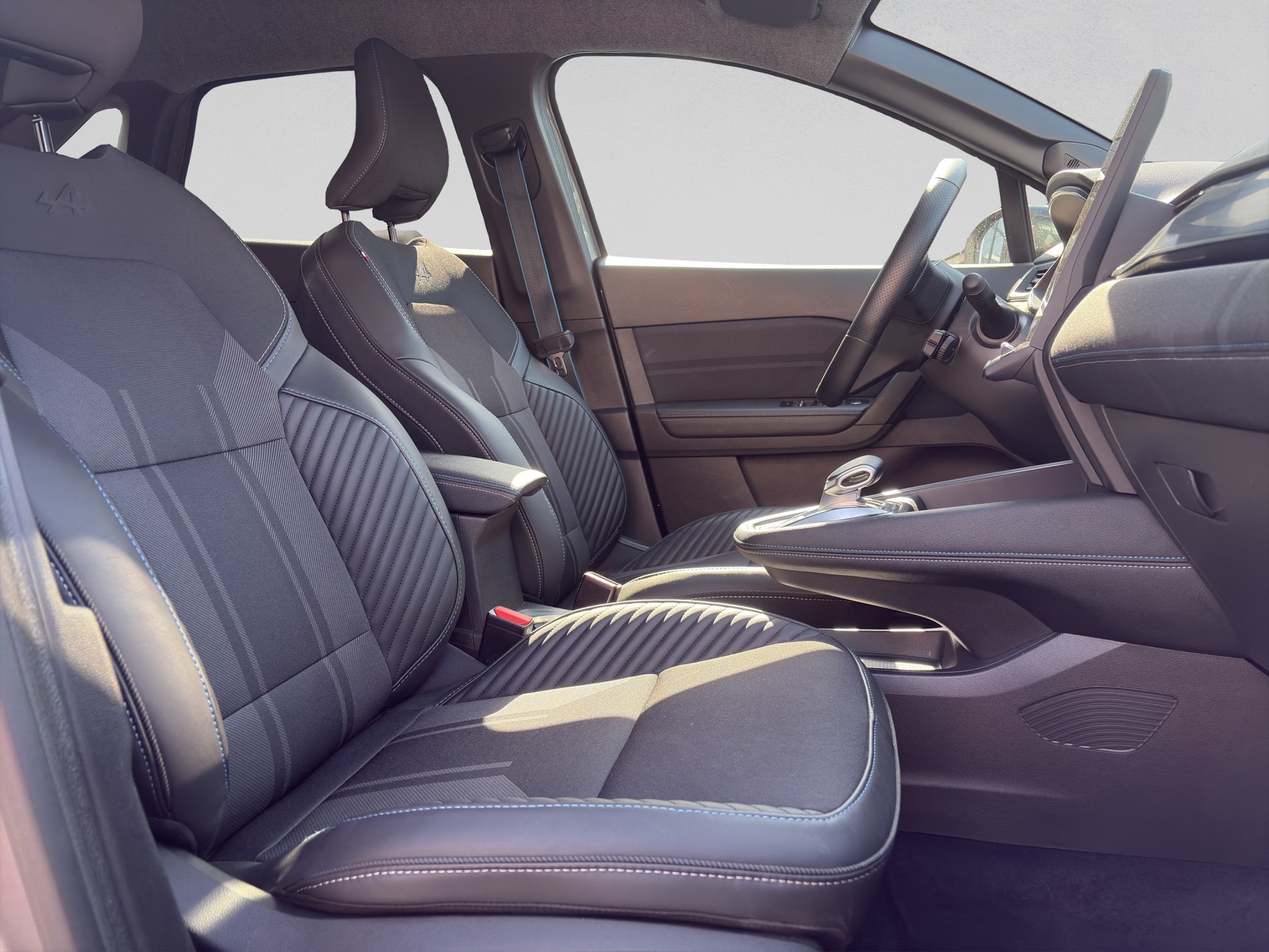 RENAULT Symbioz 1.6 E-Tech Esprit Alpine-image-17