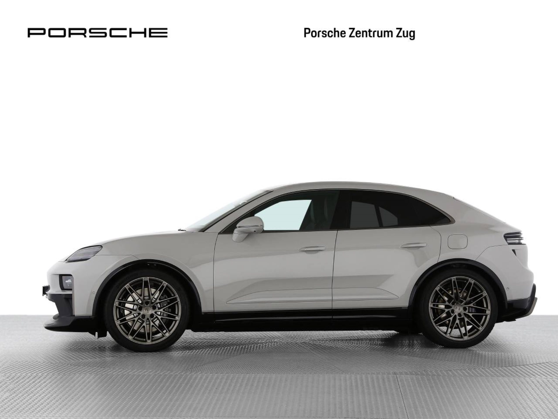 PORSCHE Macan Turbo-image-6