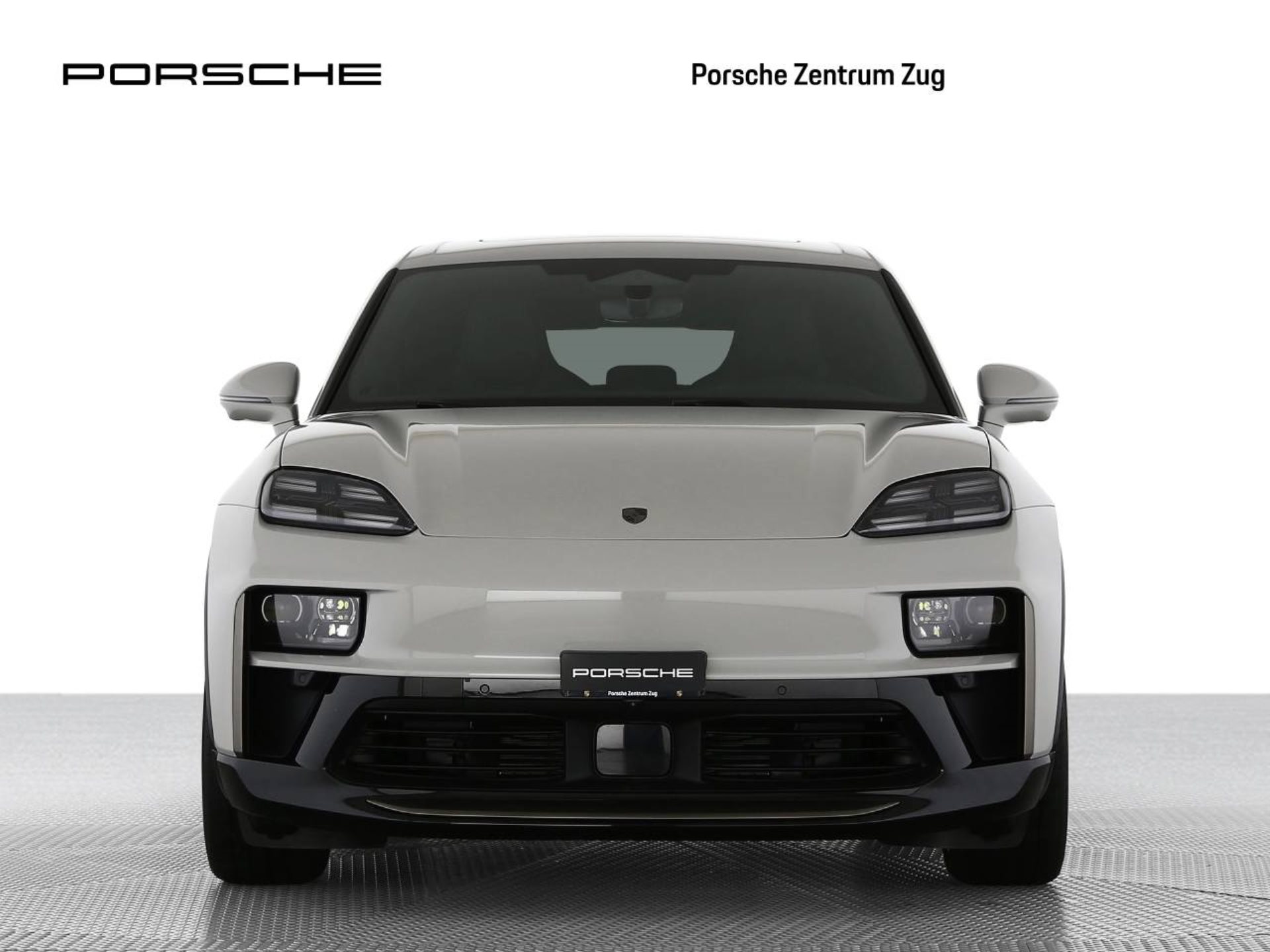 PORSCHE Macan Turbo-showroom-element-2
